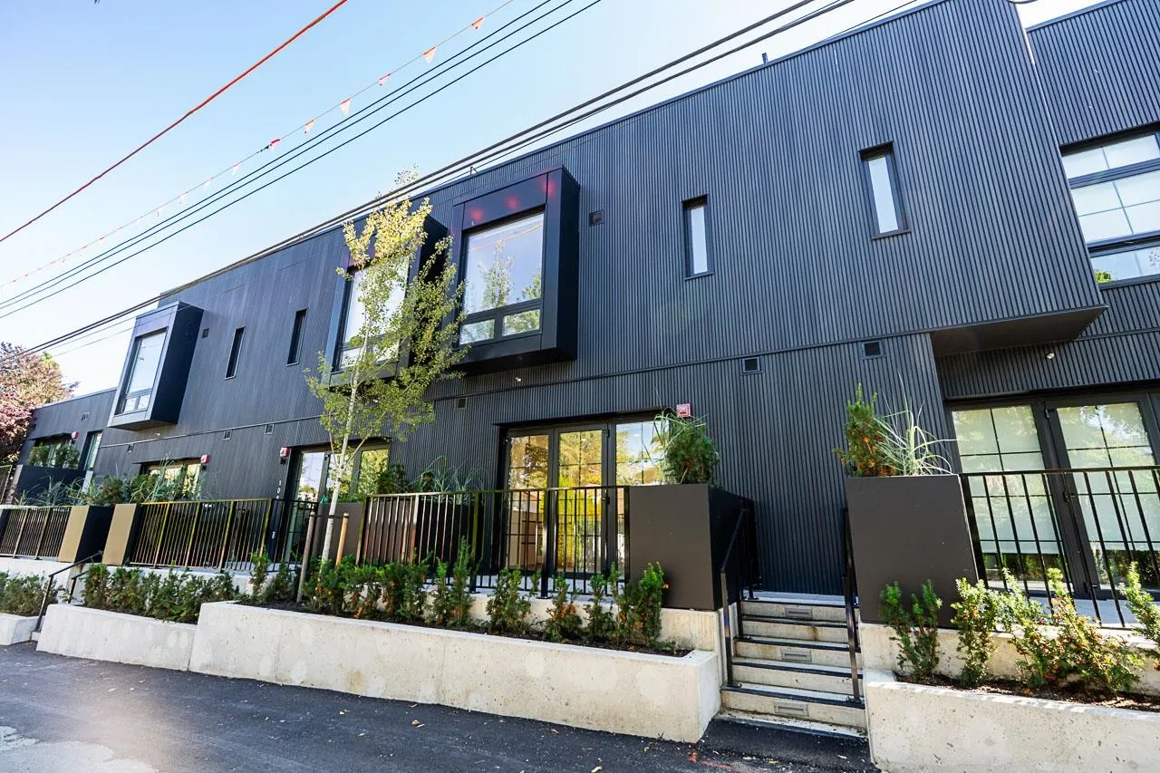 551 W 28th Avenue #107