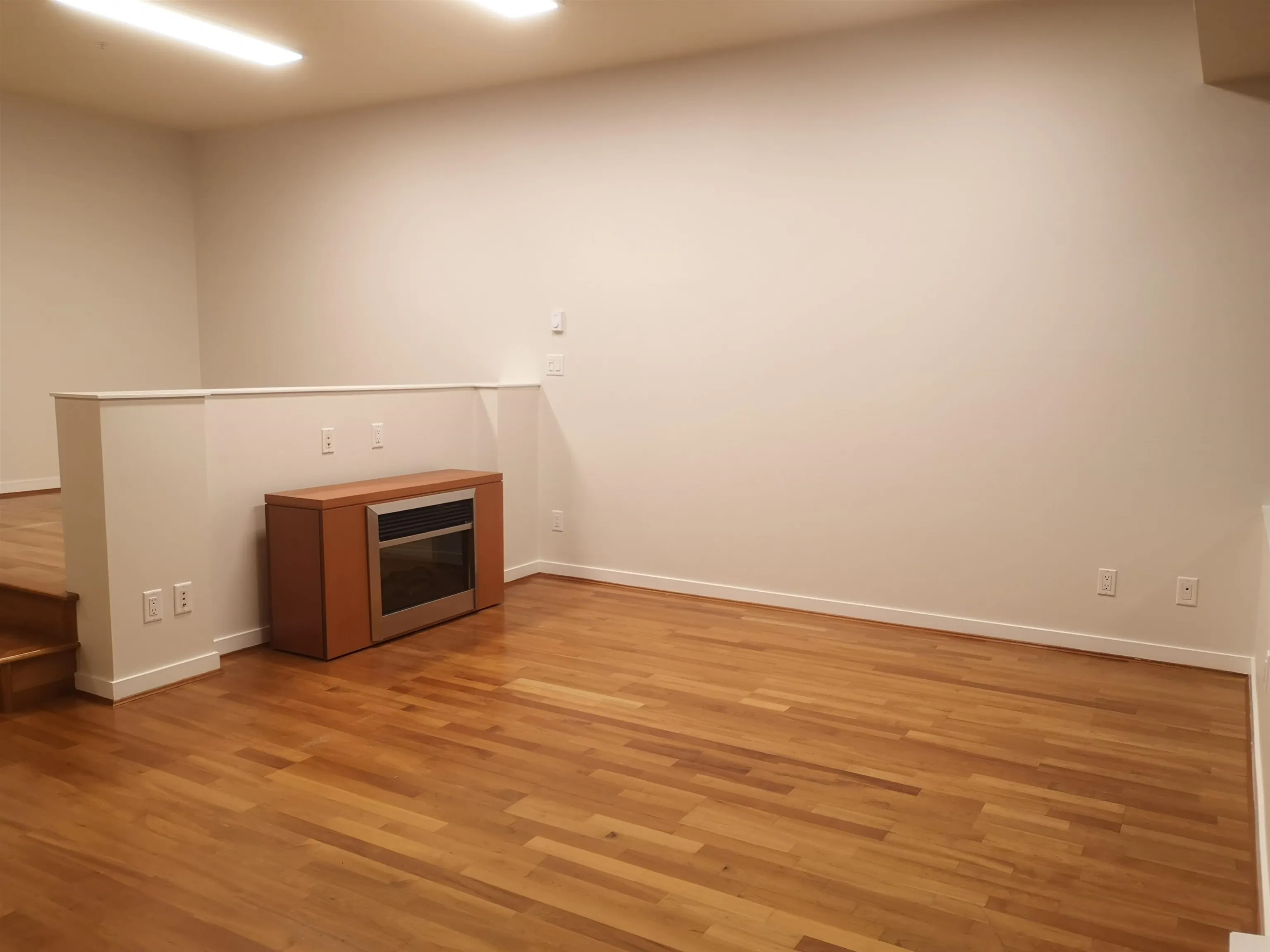 1333 W Georgia Street #1304