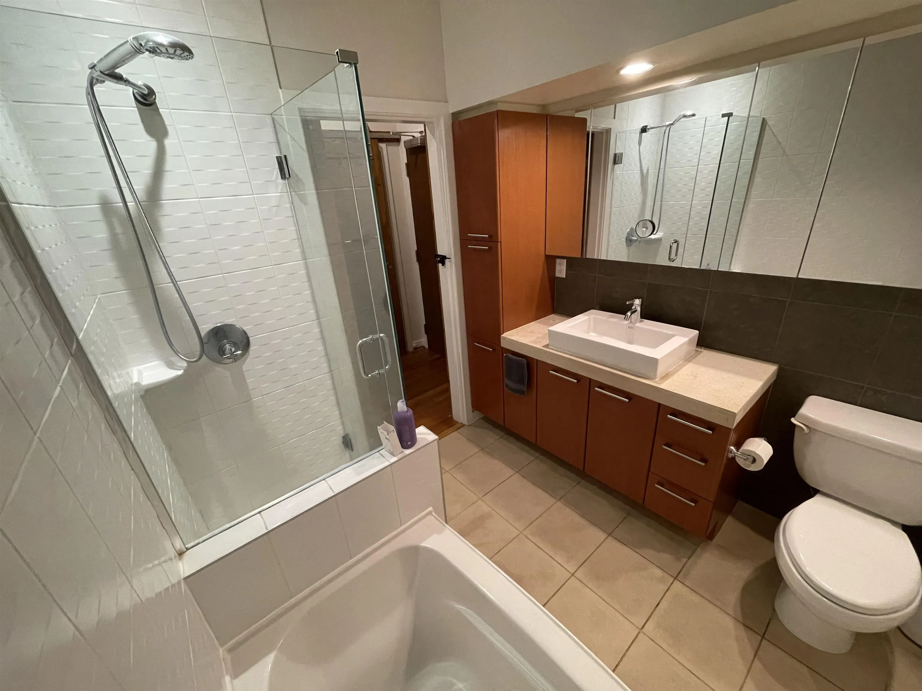 1333 W Georgia Street #1304