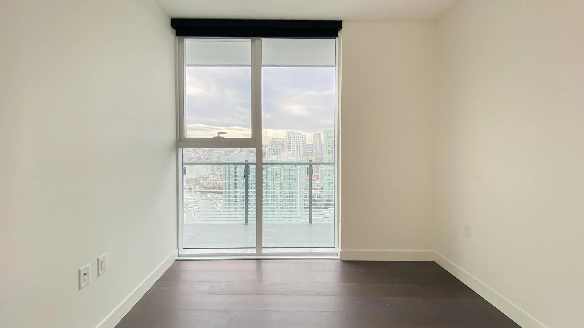 89 Nelson Street #2718