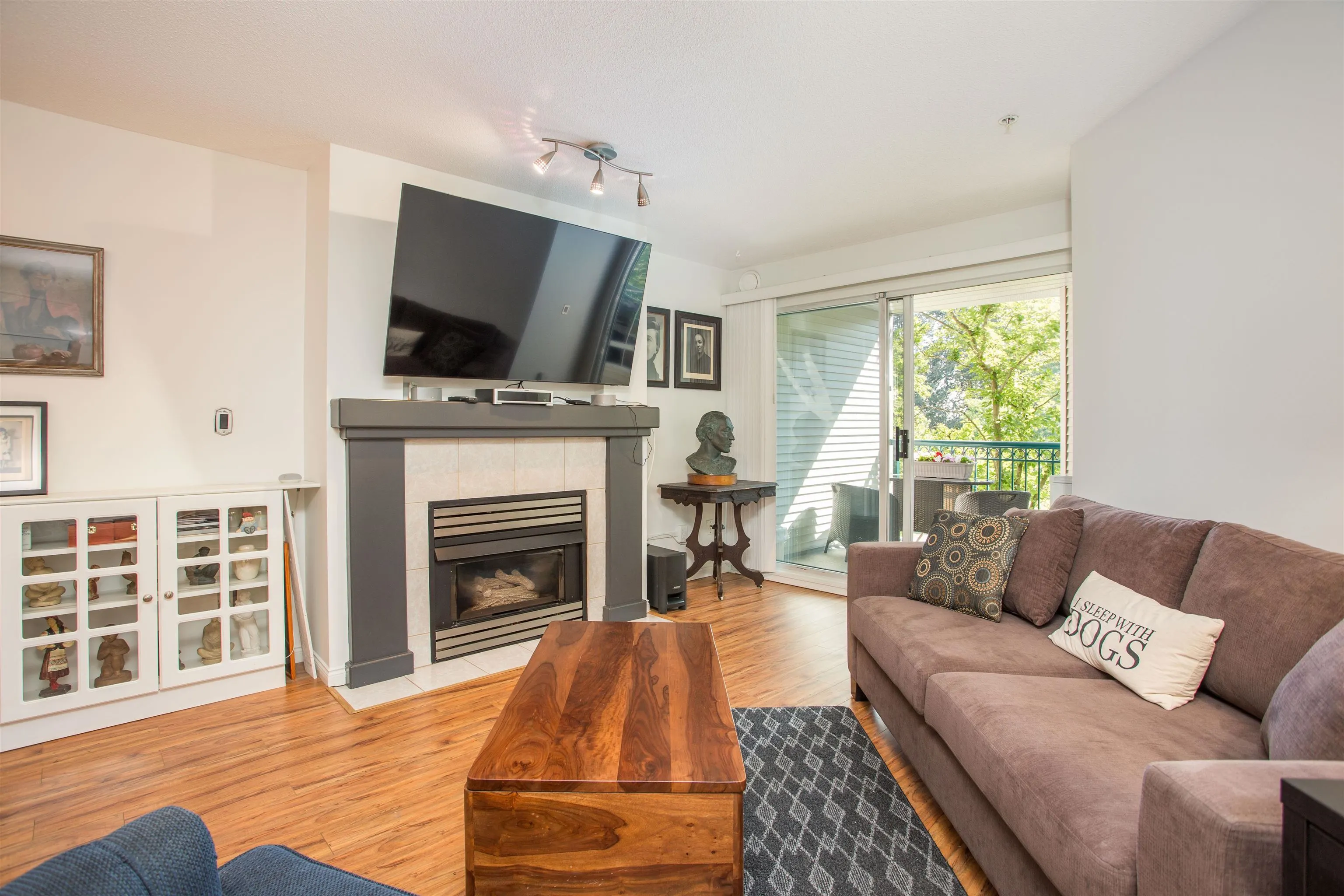 19528 Fraser Highway #221