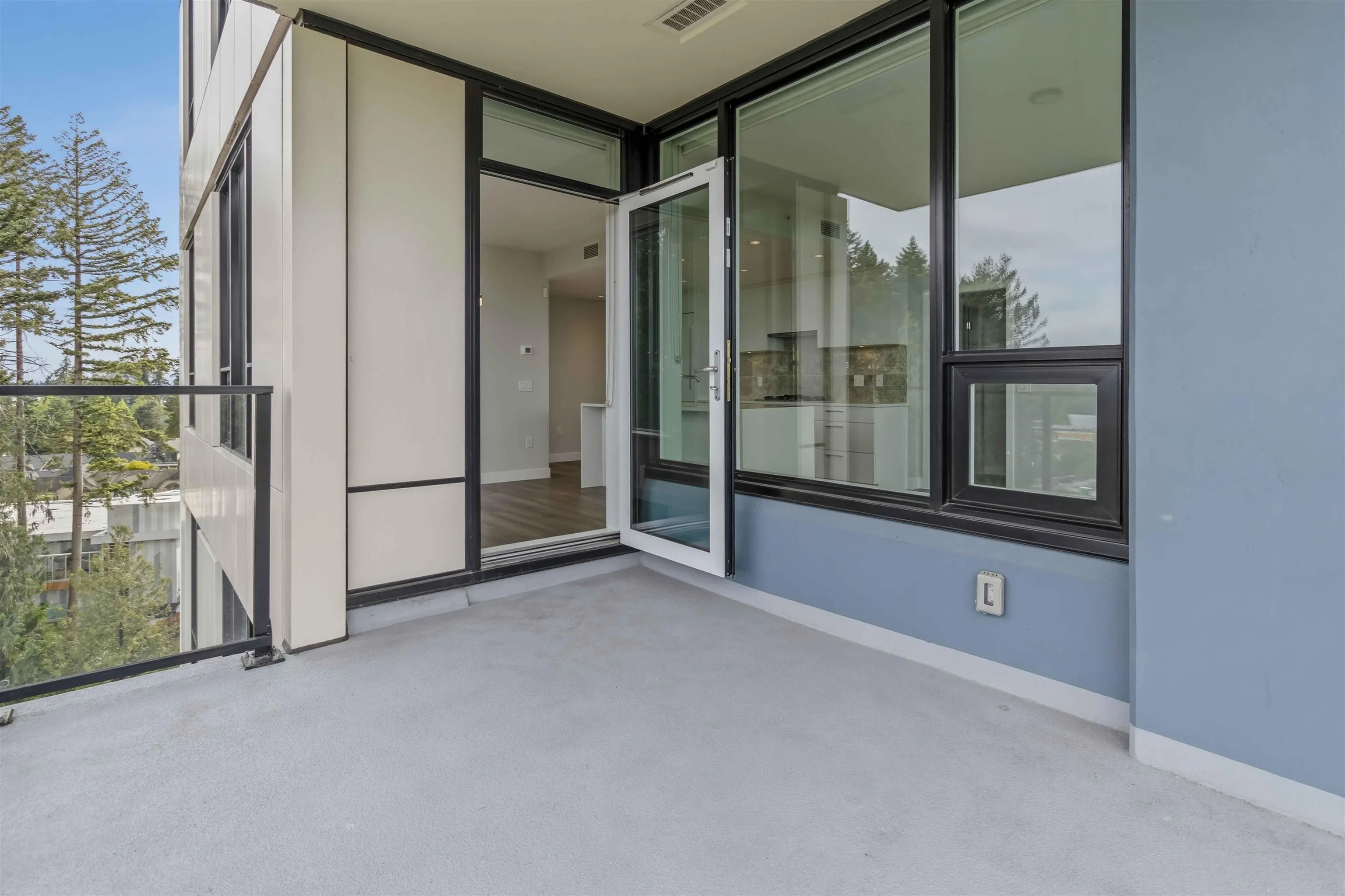 5410 Shortcut Road #1002