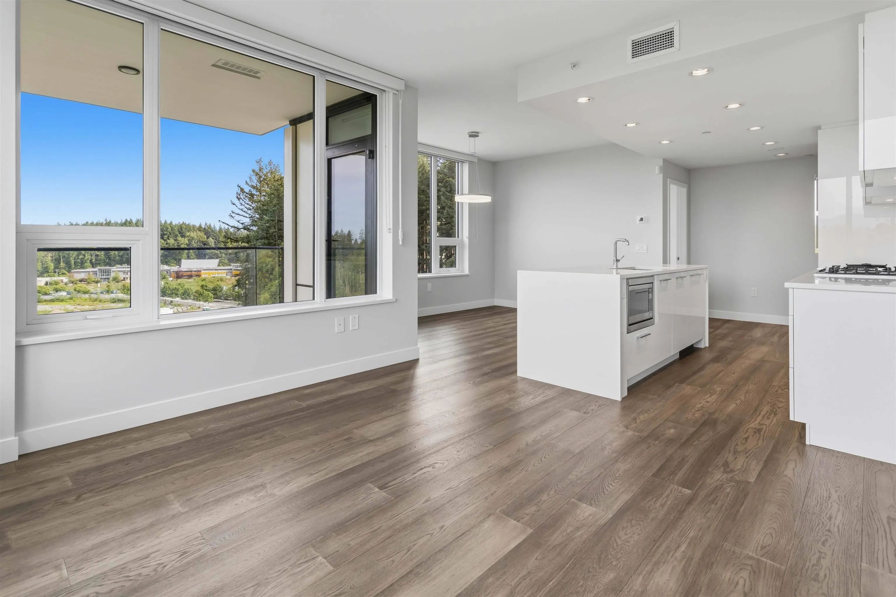 5410 Shortcut Road #1002