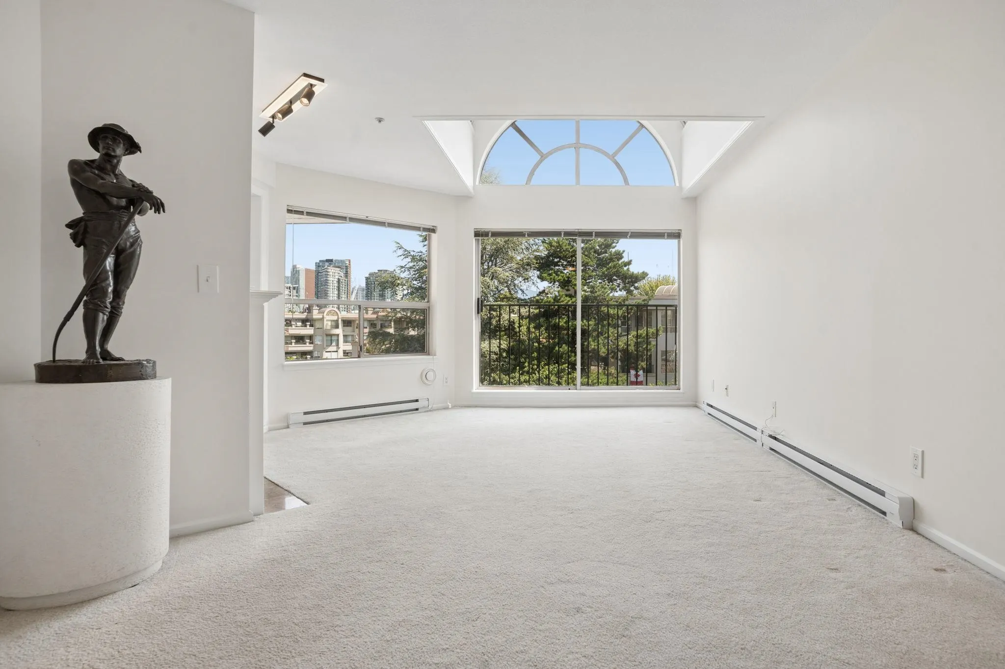 525 Wheelhouse Square #412