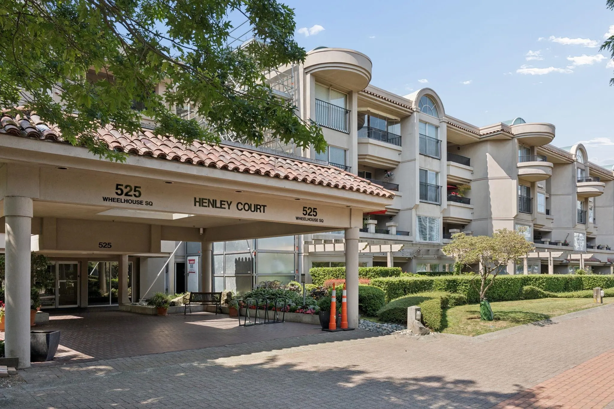525 Wheelhouse Square #412