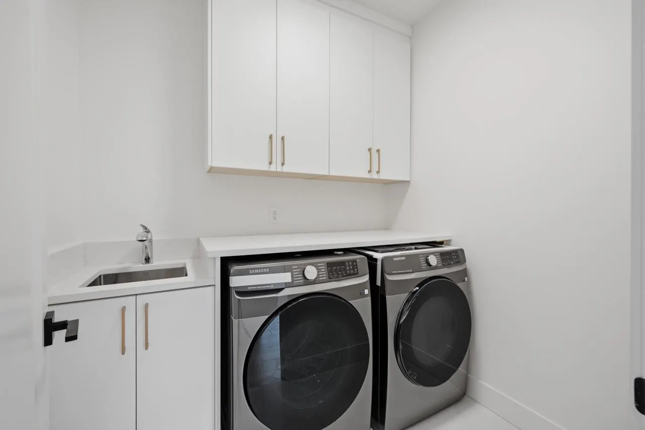 35133 Christina Place #5