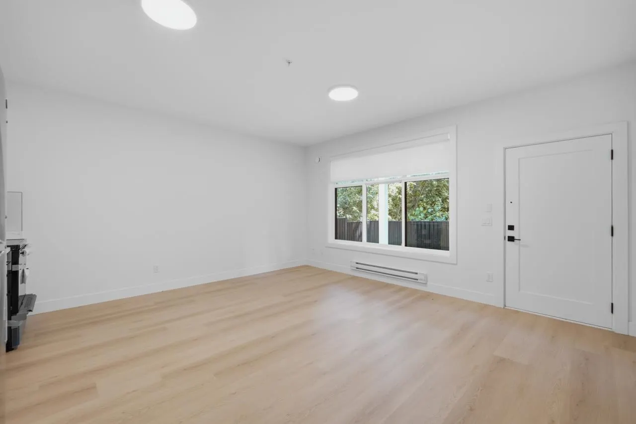 35133 Christina Place #5