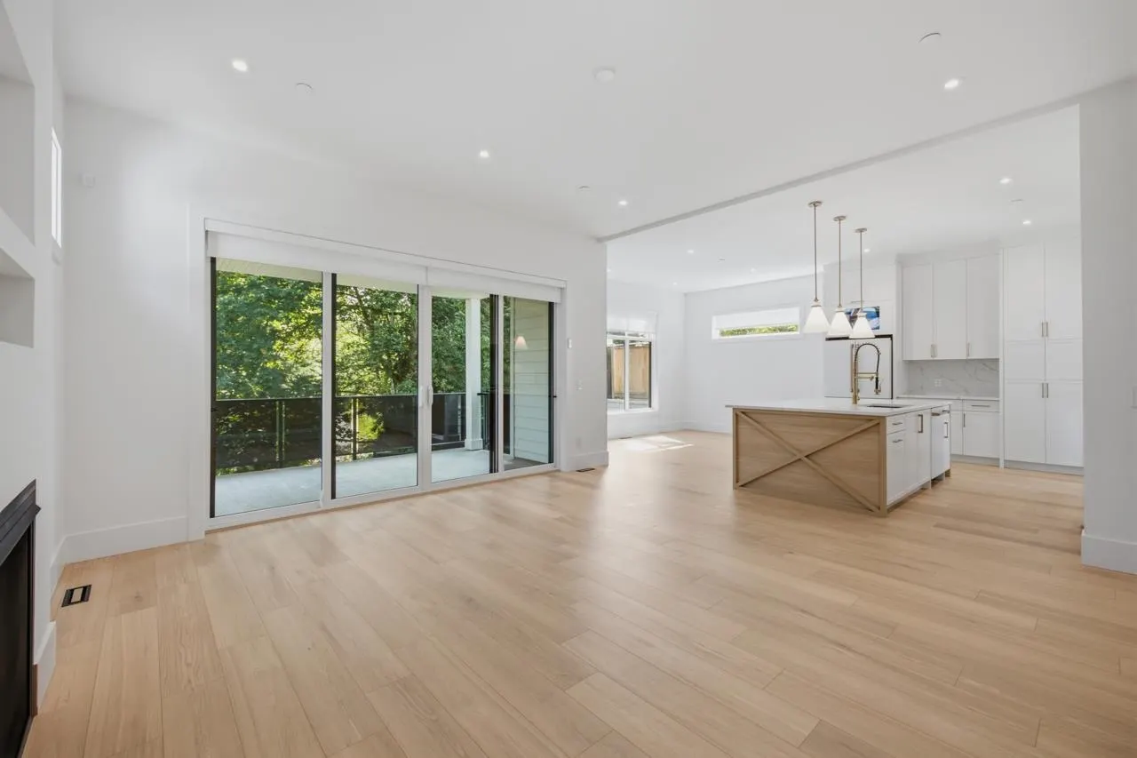 35133 Christina Place #5
