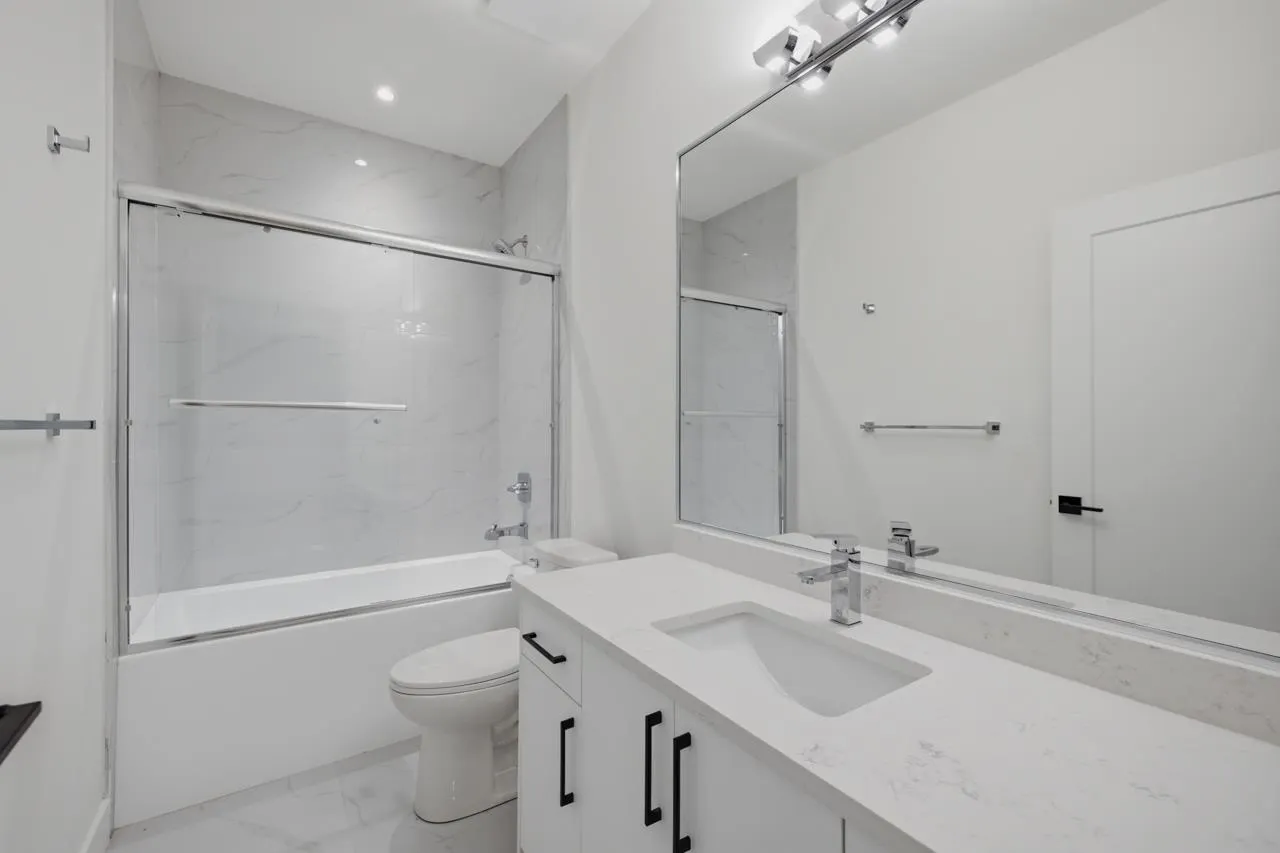 35133 Christina Place #5