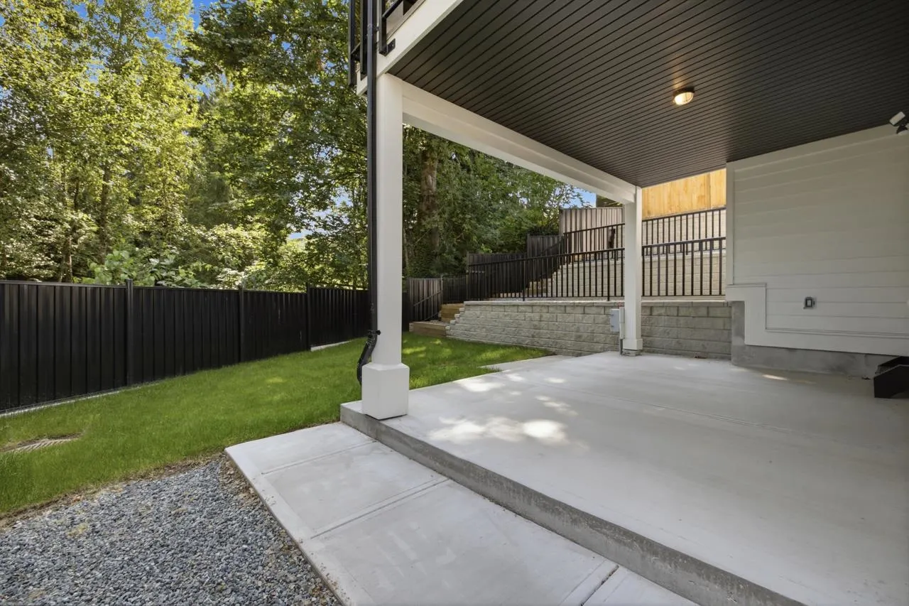 35133 Christina Place #5