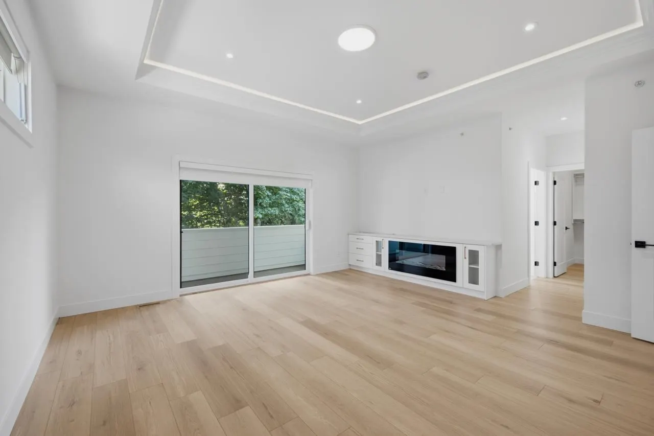 35133 Christina Place #5