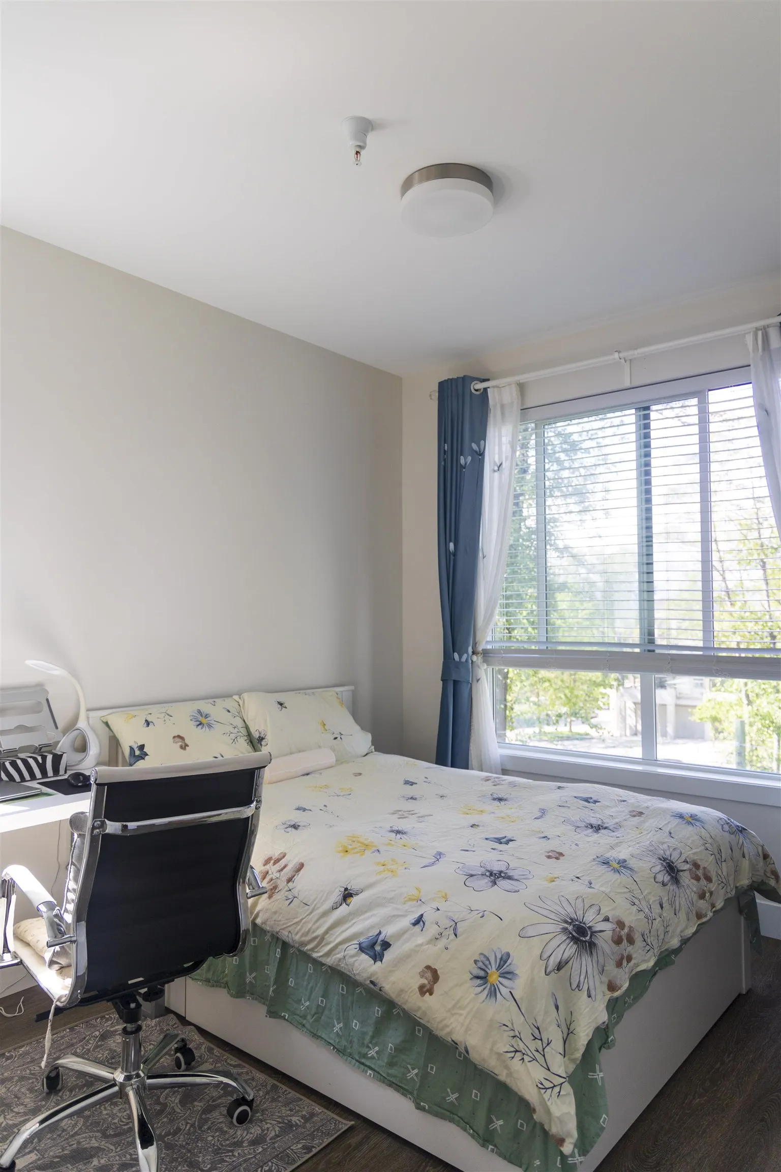 15351 101 Avenue #415
