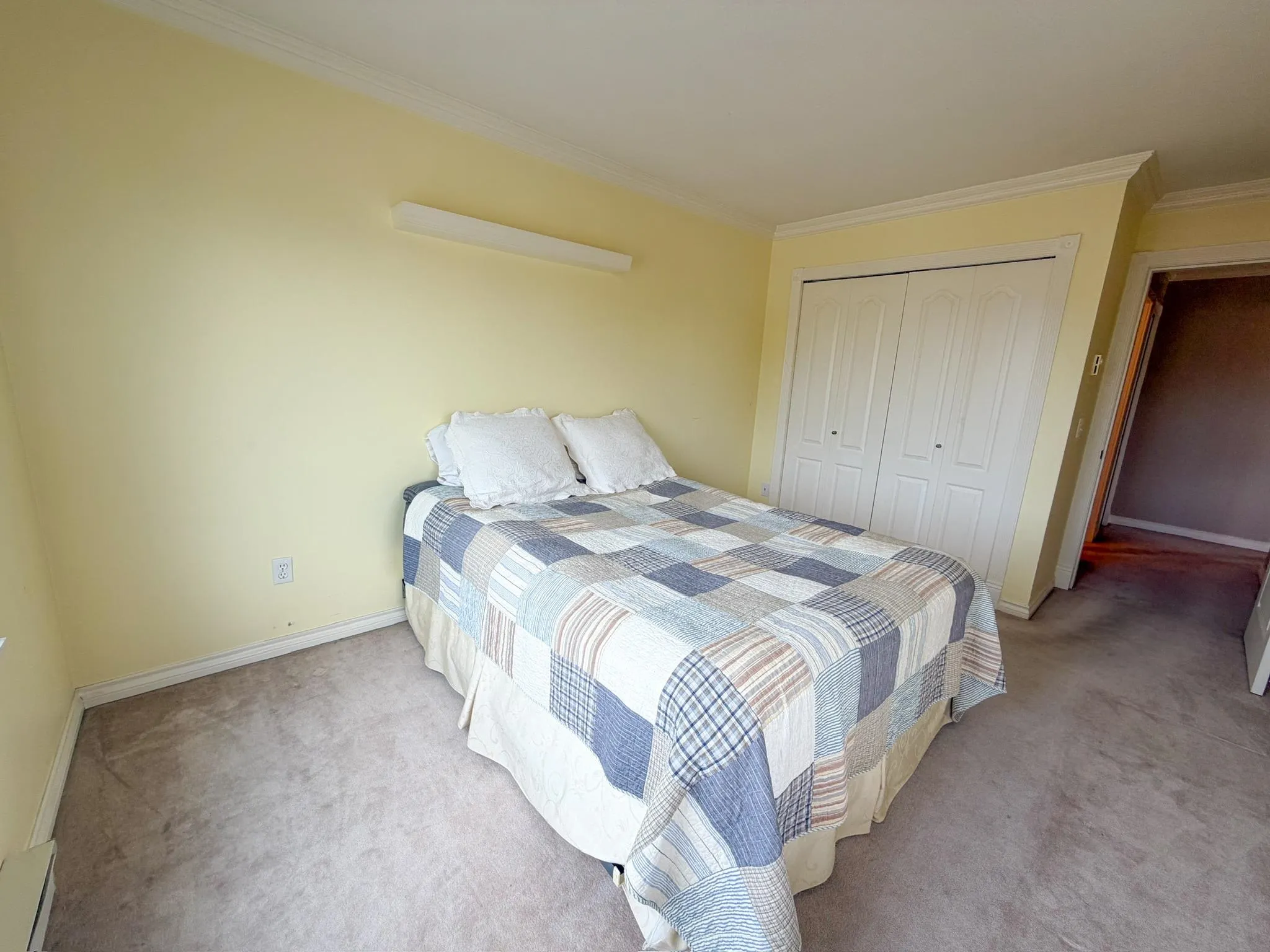 20433 53 Avenue #404