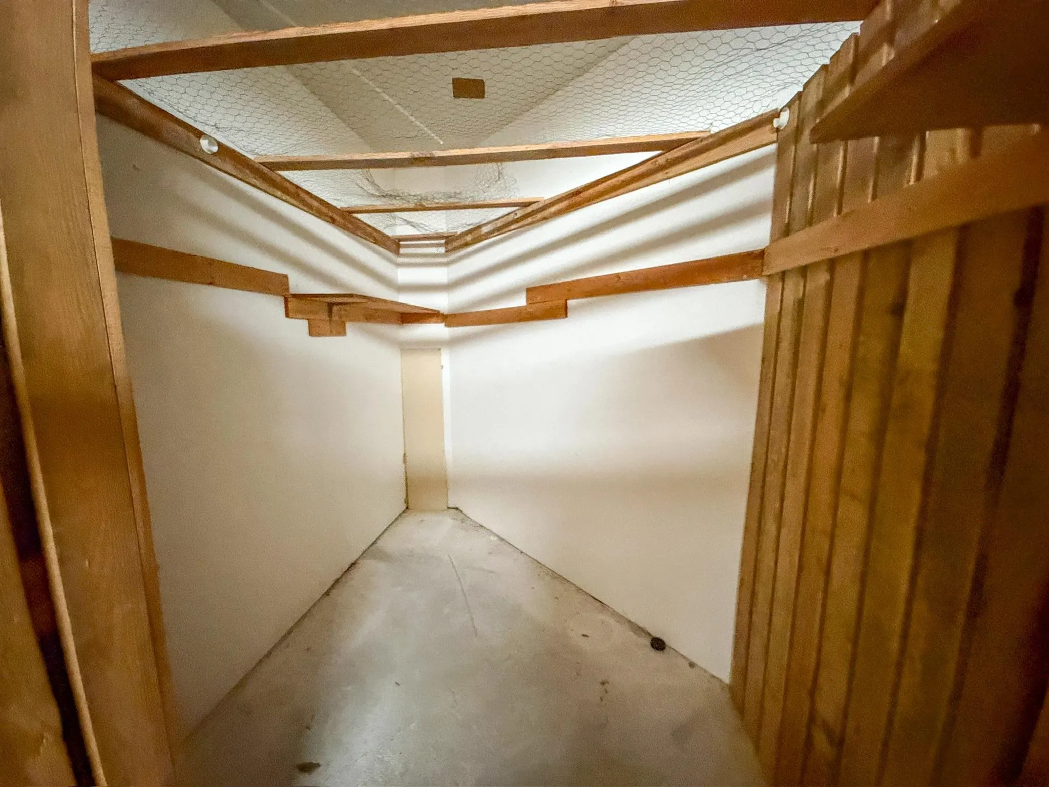 20433 53 Avenue #404