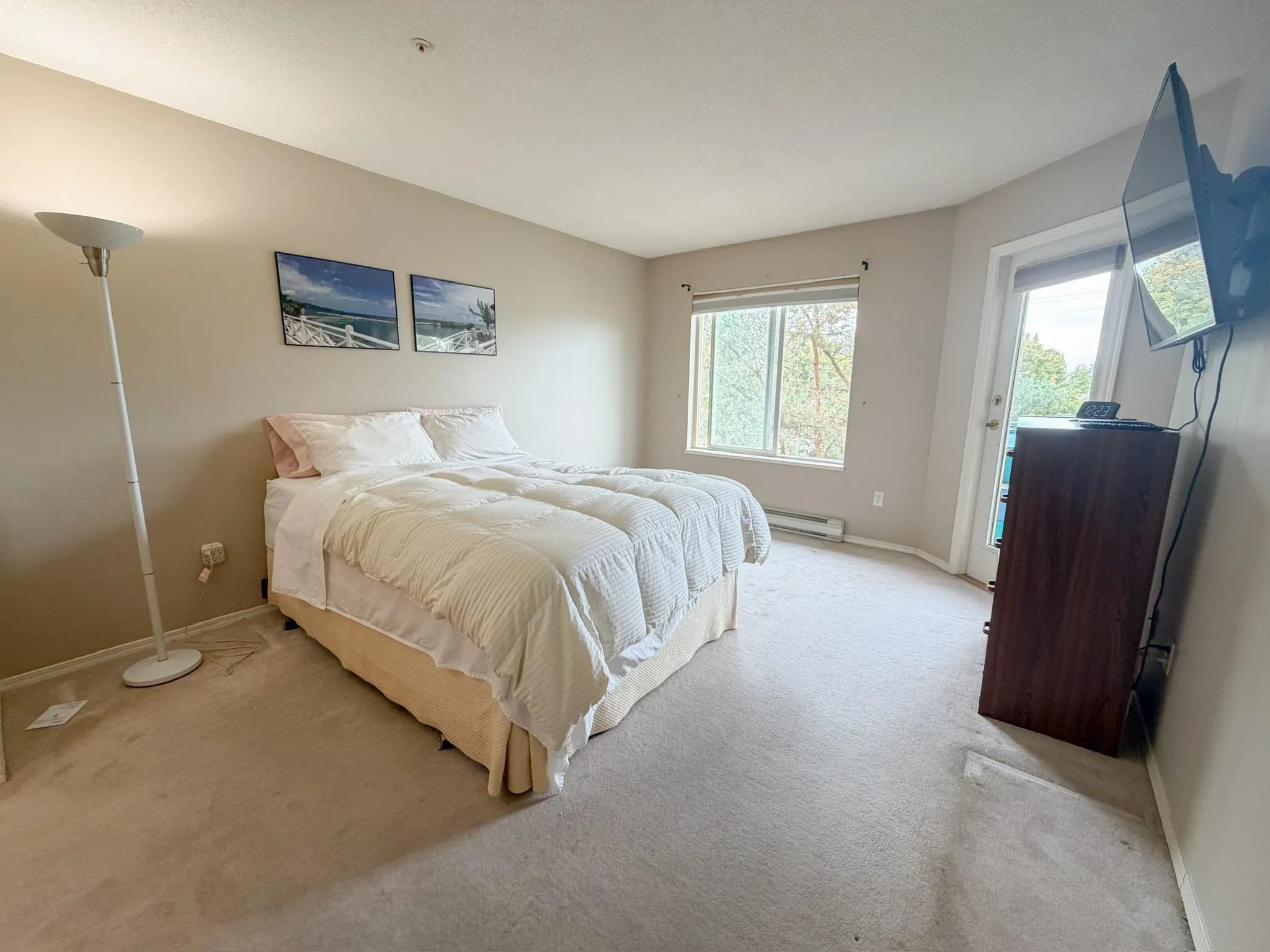 20433 53 Avenue #404