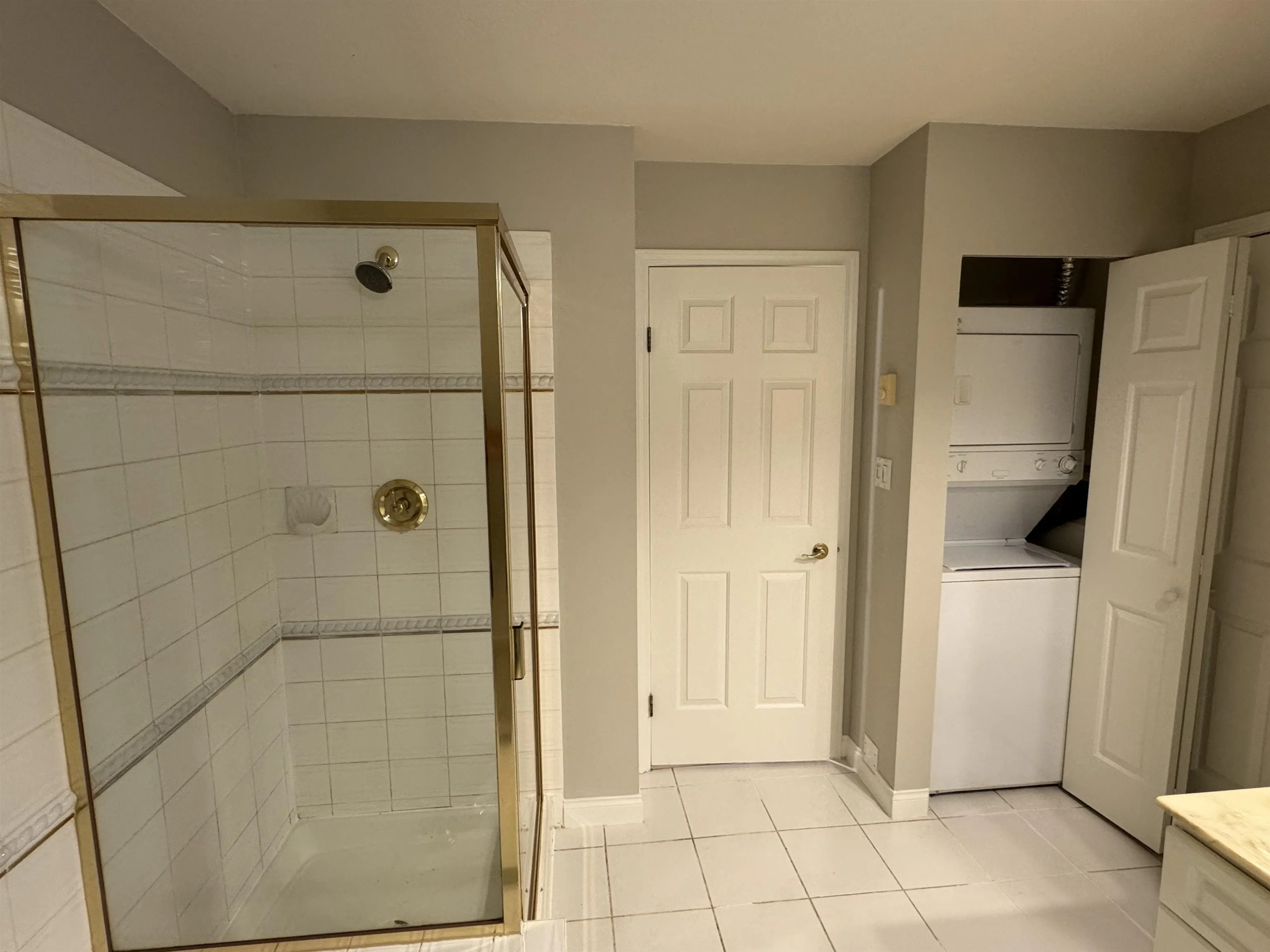5835 E Hampton Place #308