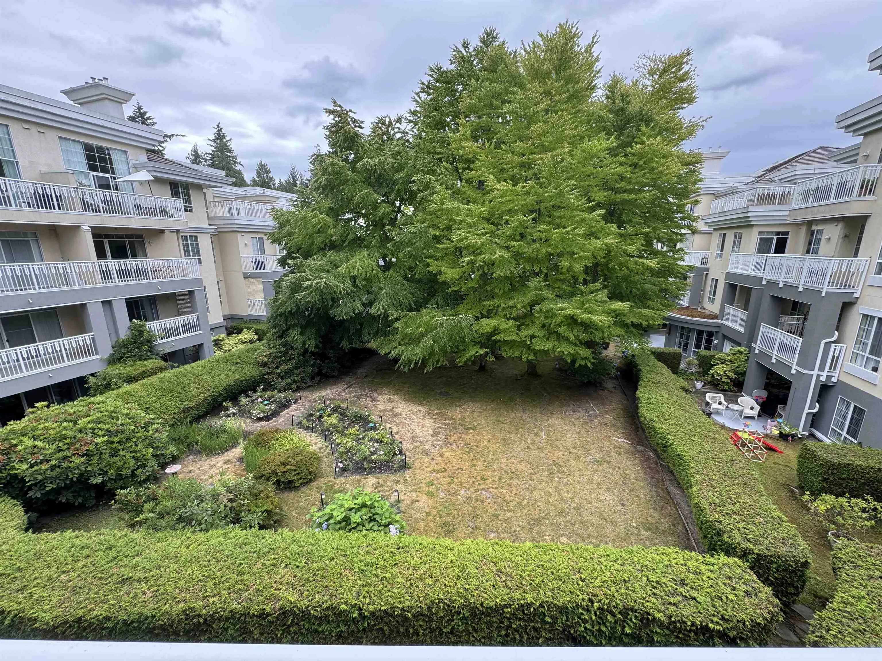5835 E Hampton Place #308