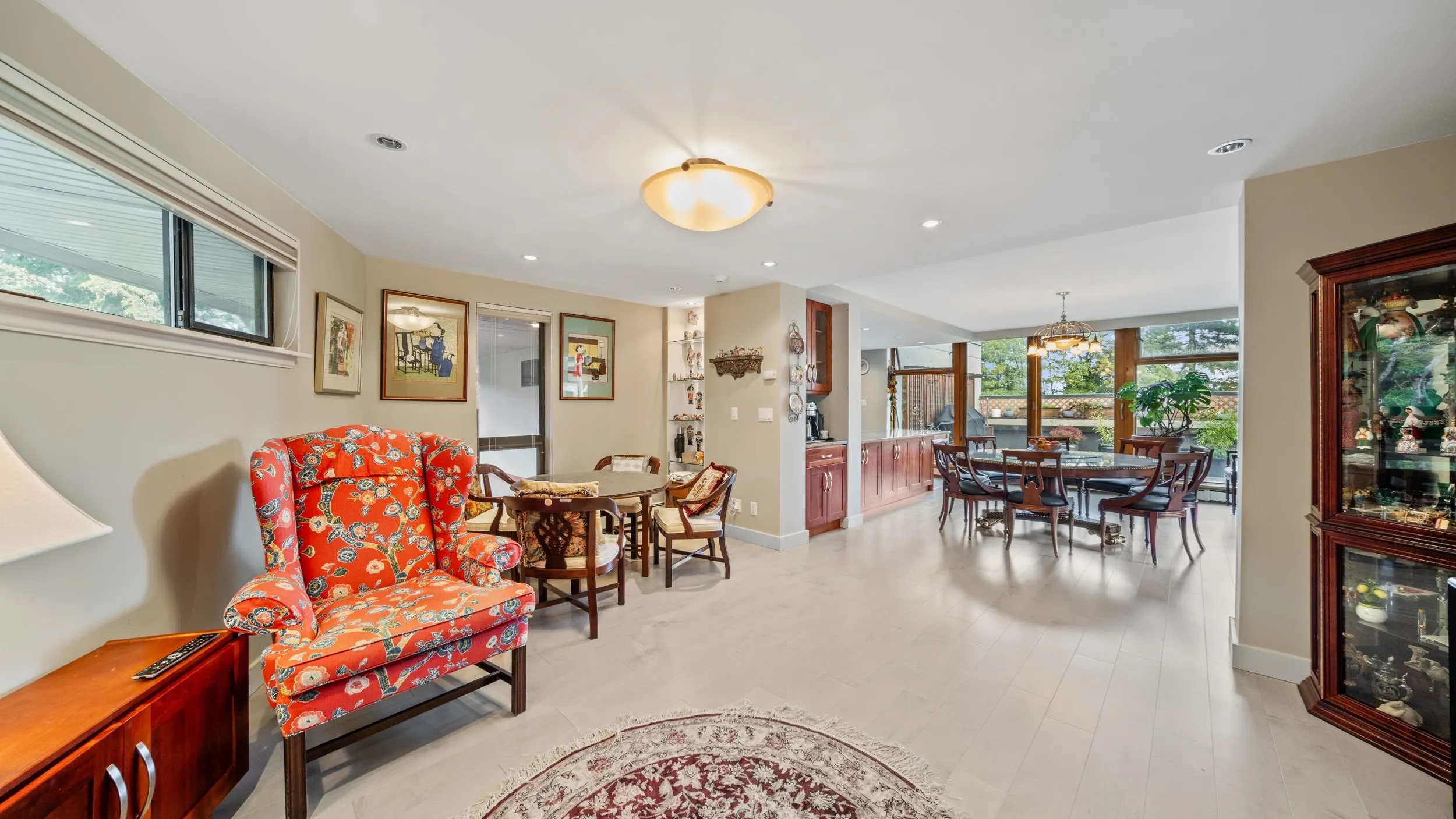 4900 Cartier Street #404