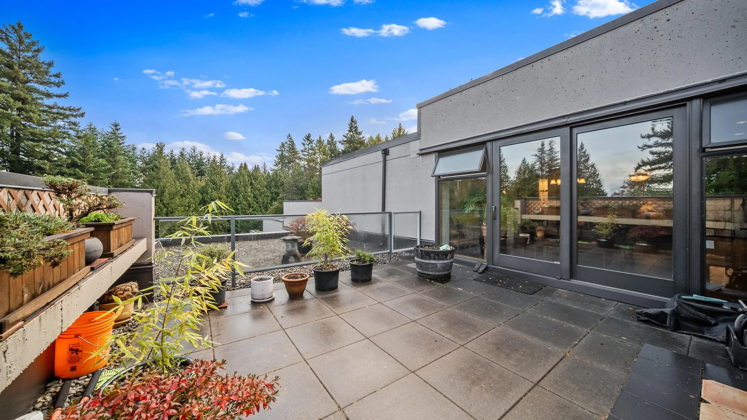 4900 Cartier Street #404