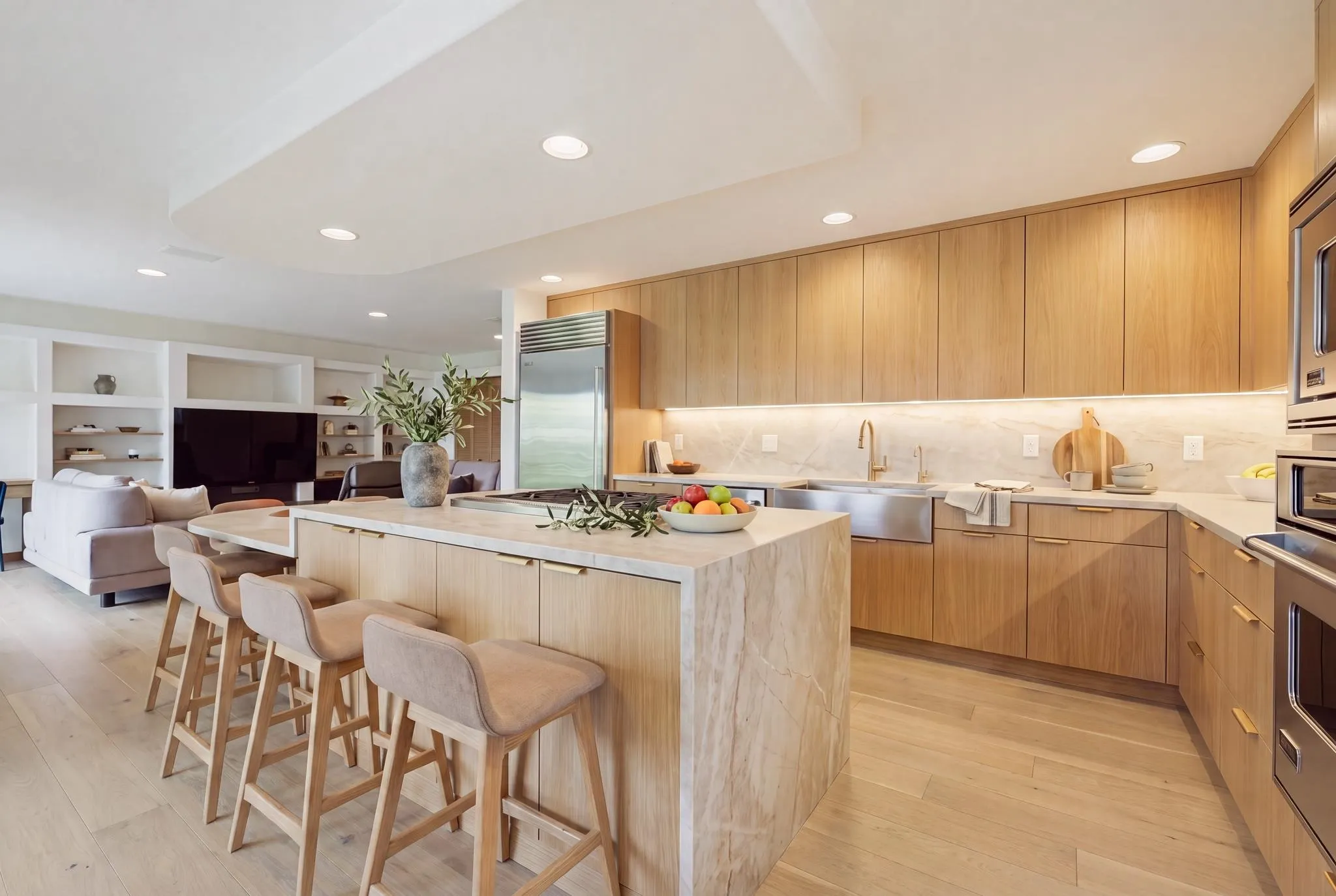 13102 13 Avenue