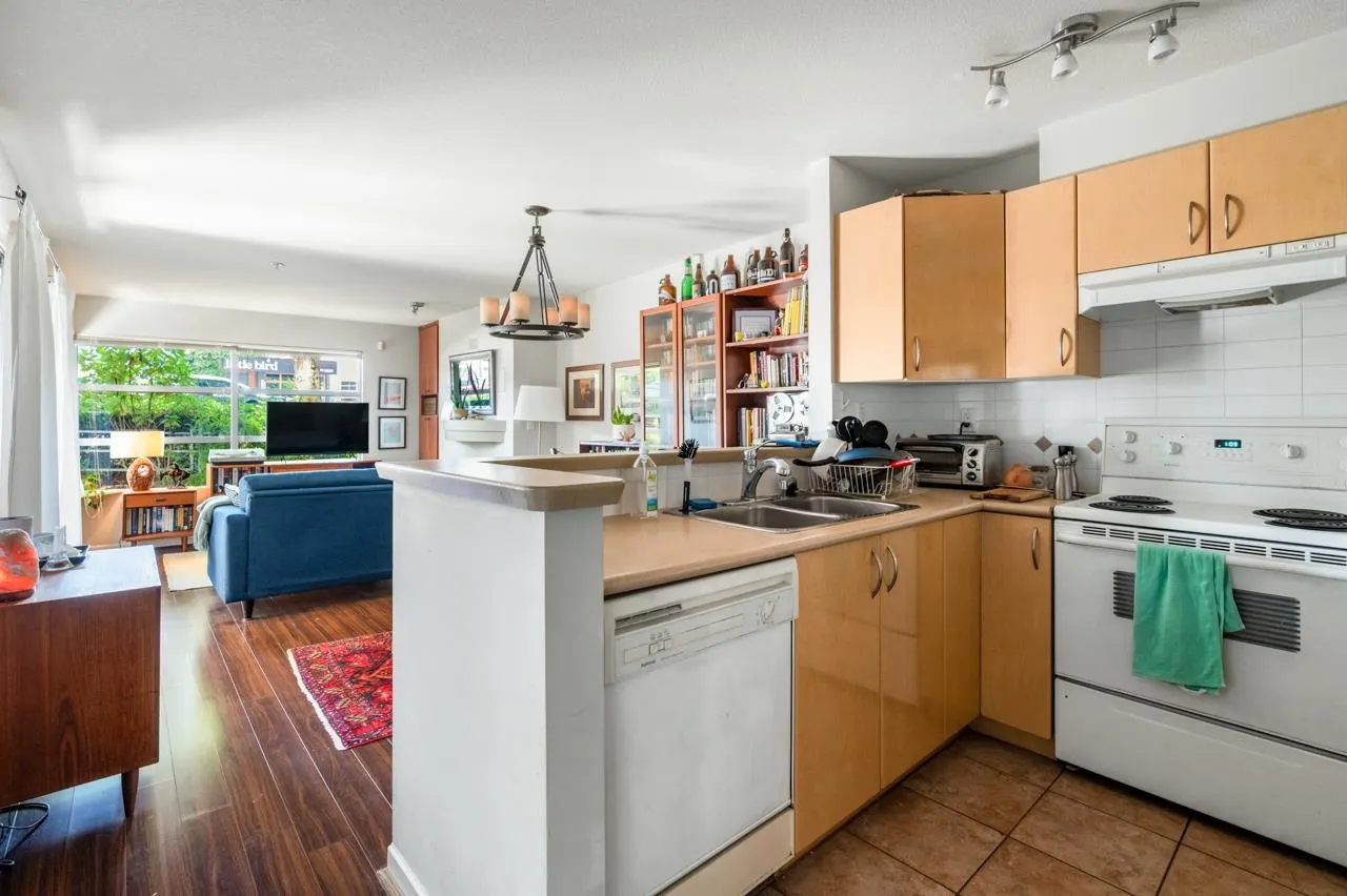2983 W 4th Avenue #106
