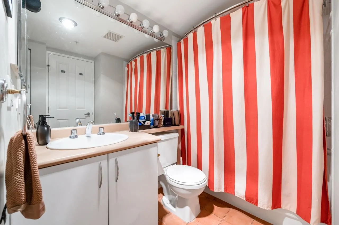 2983 W 4th Avenue #106