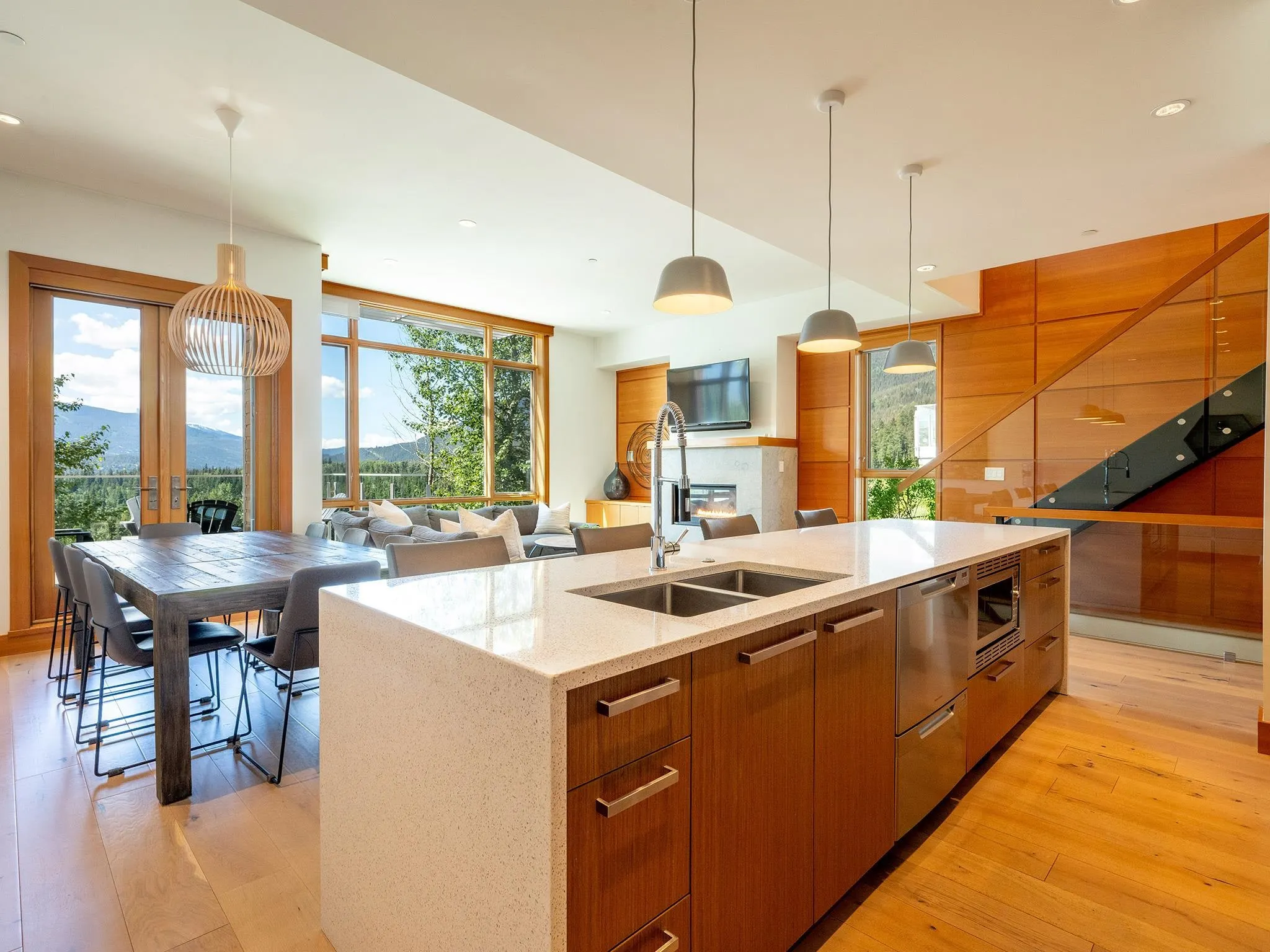 8400 Ashleigh Mcivor Drive #21
