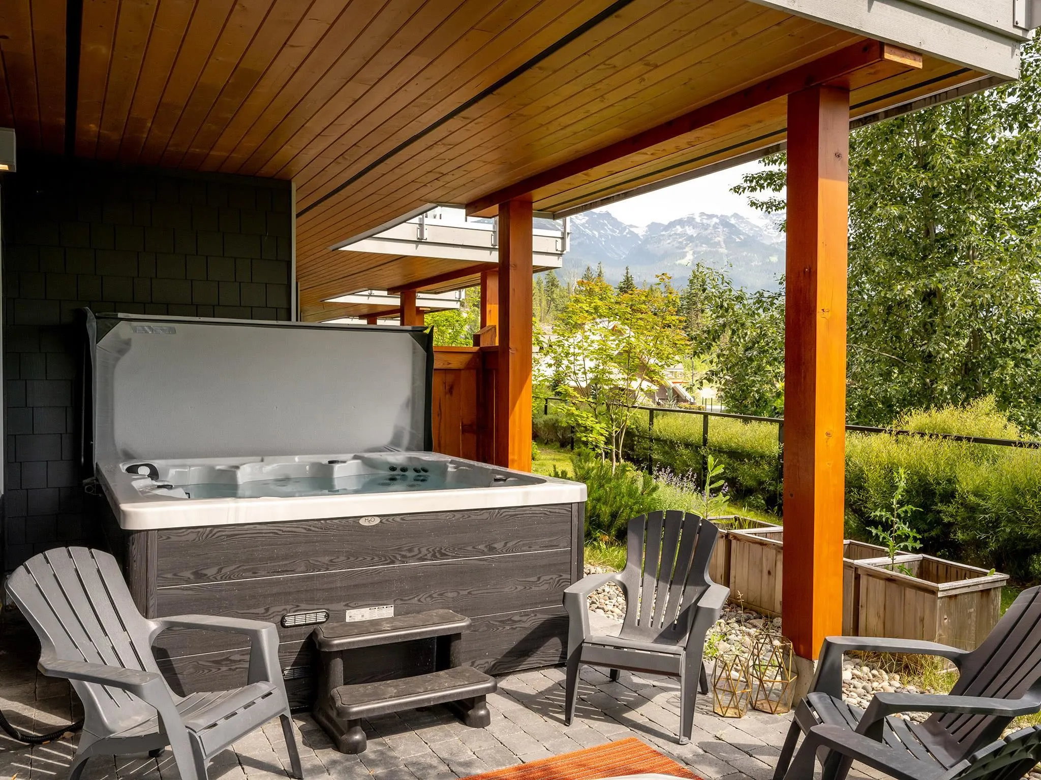 8400 Ashleigh Mcivor Drive #21