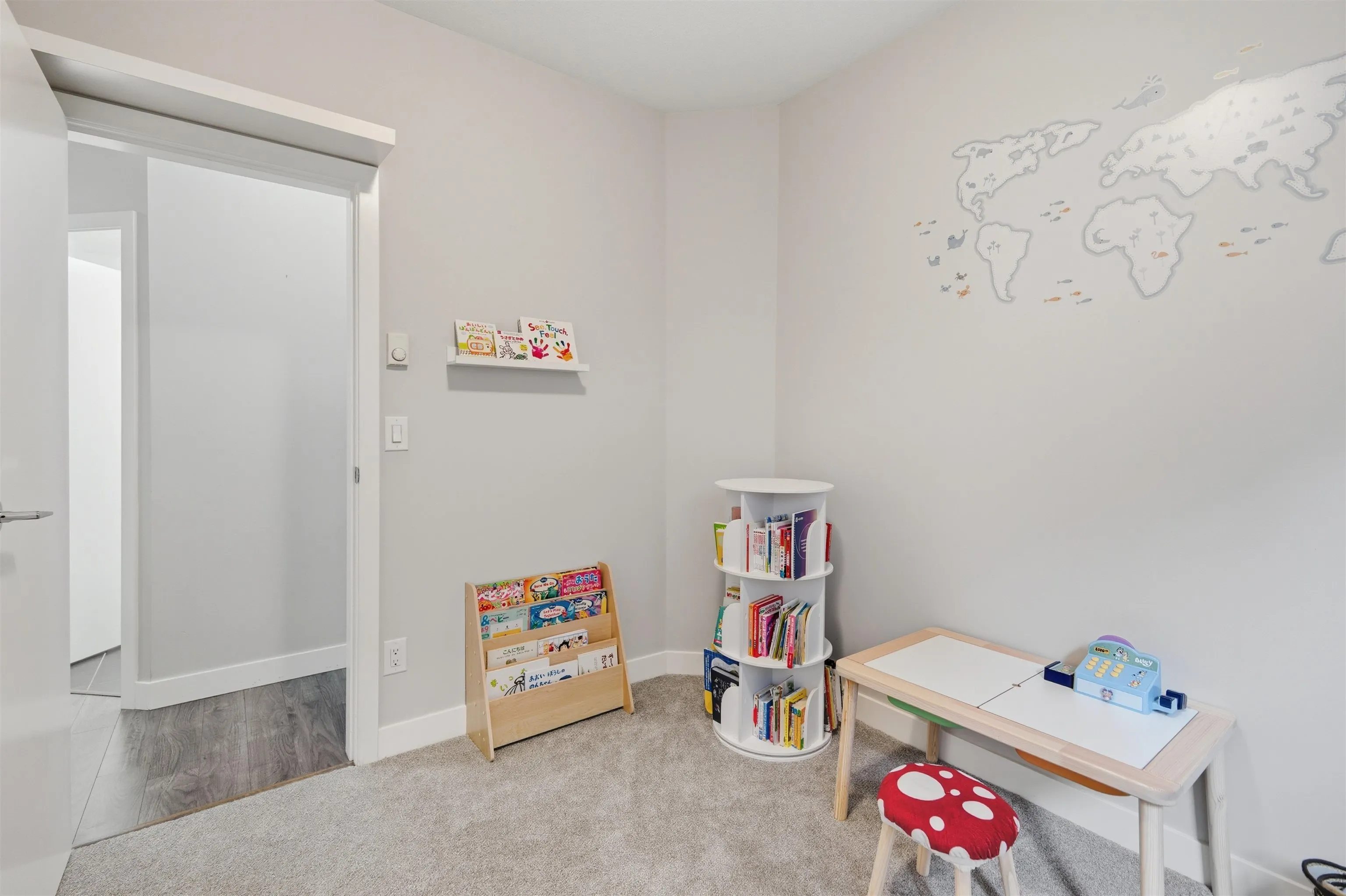 15388 105 Avenue #206