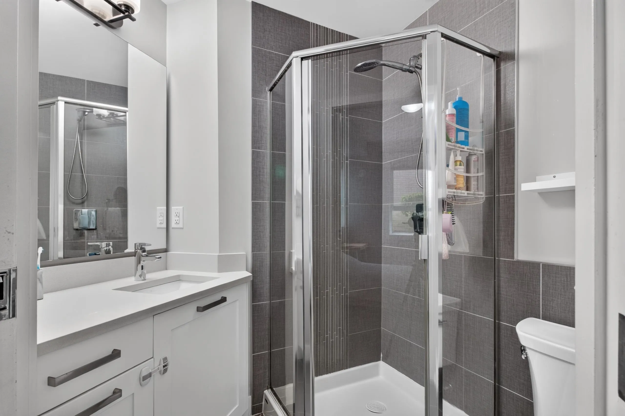 15388 105 Avenue #206
