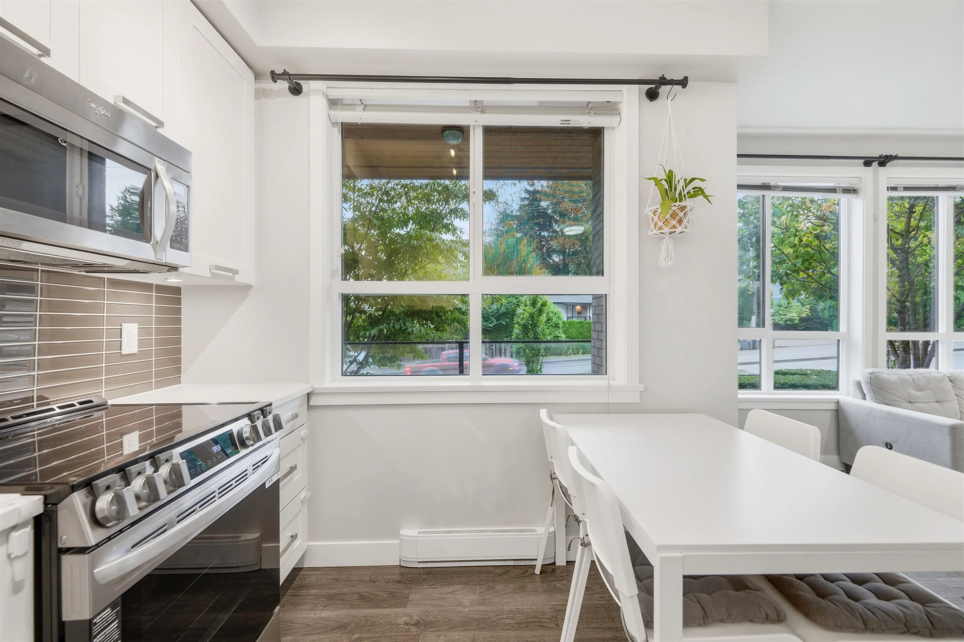 15388 105 Avenue #206