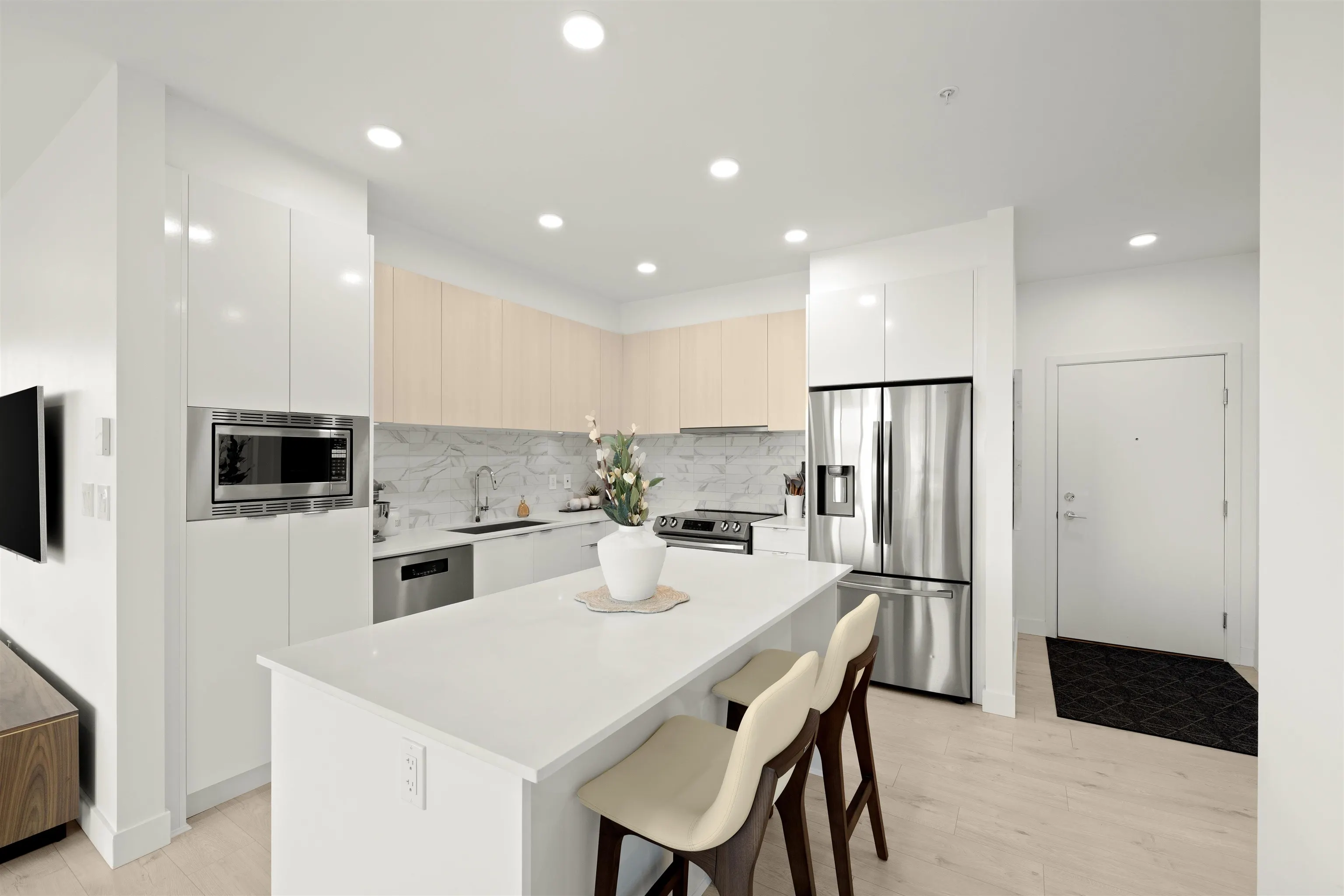 1792 Starling Drive #219