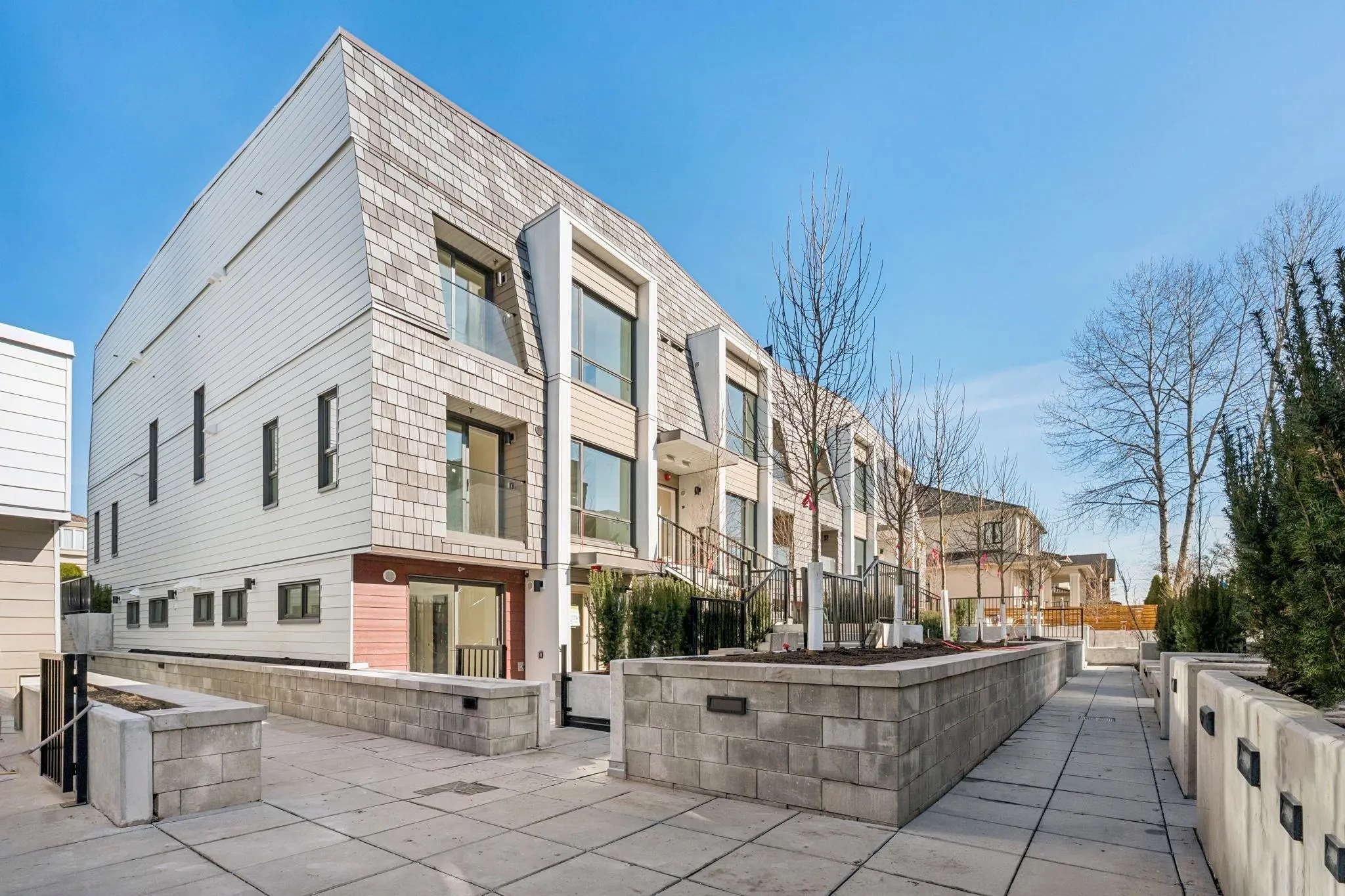 408 W 45th Avenue #153