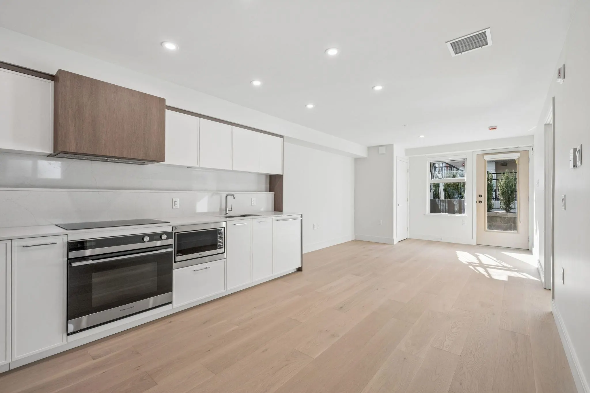 408 W 45th Avenue #153
