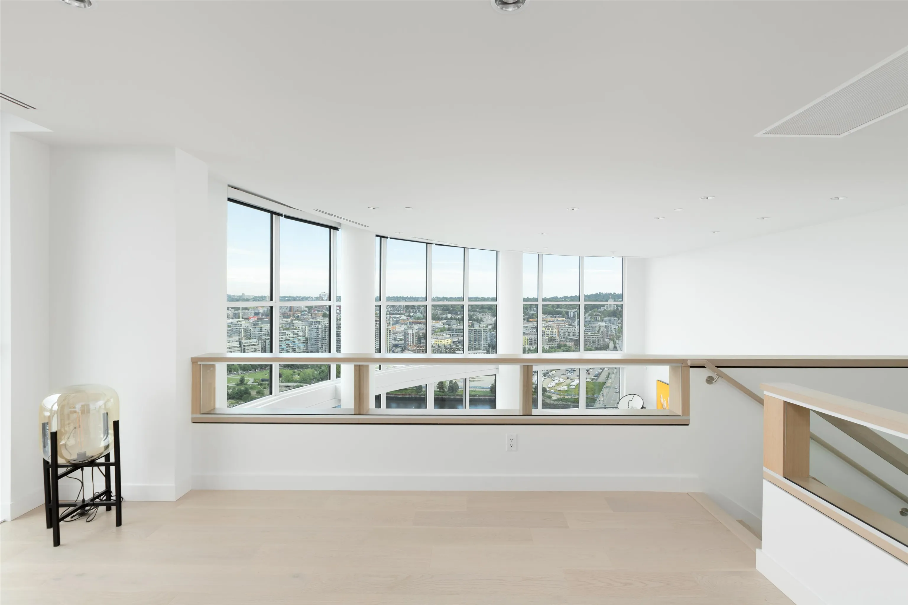 89 Nelson Street #2817