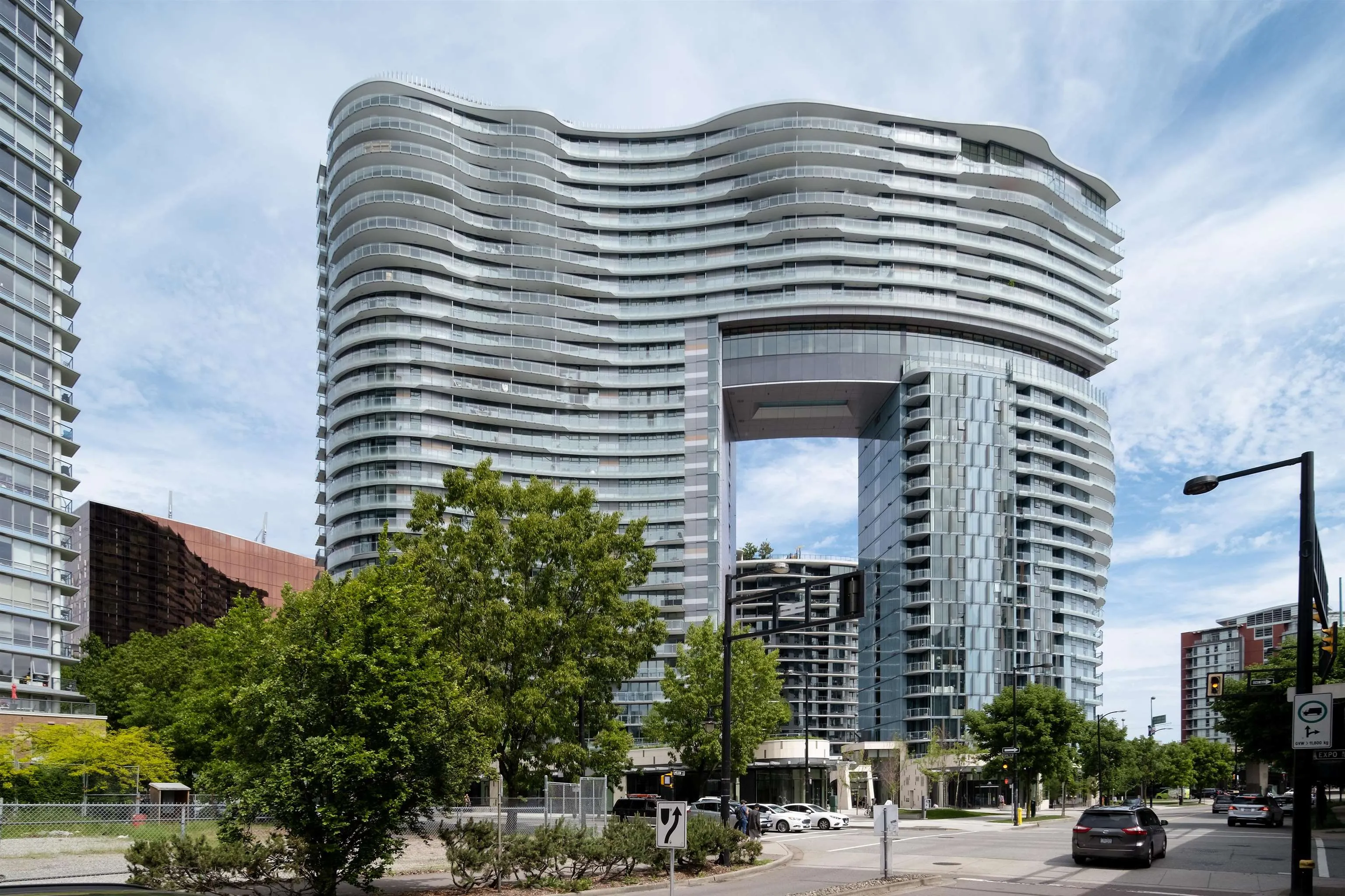 89 Nelson Street #2817