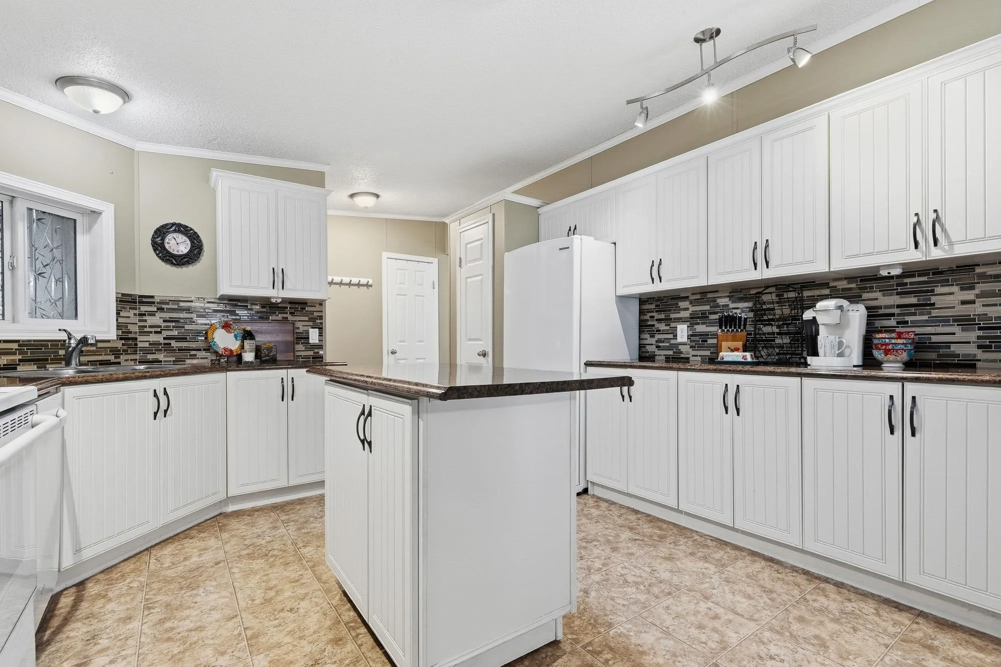 44565 Monte Vista Drive #11