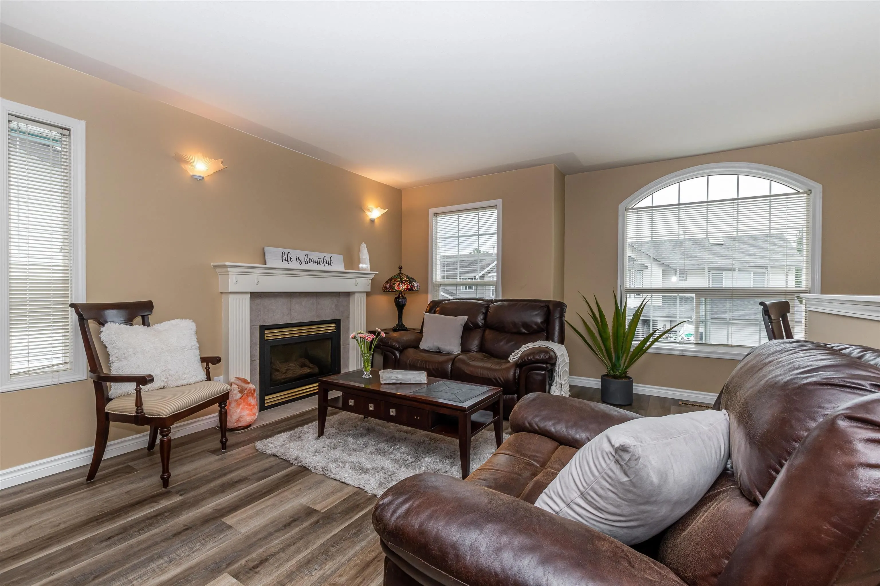 5373 Peach Road #103
