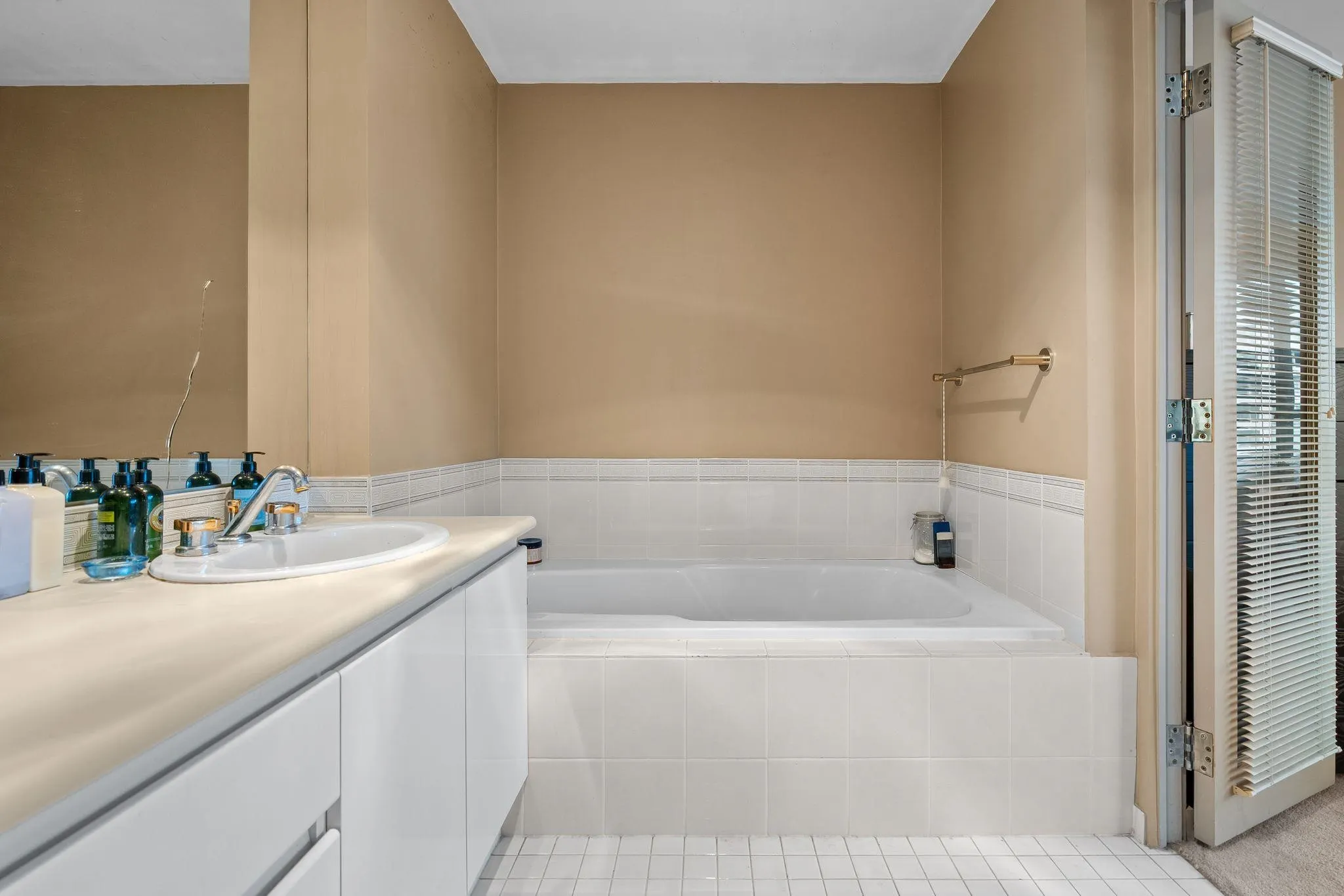 1000 Beach Avenue #2302