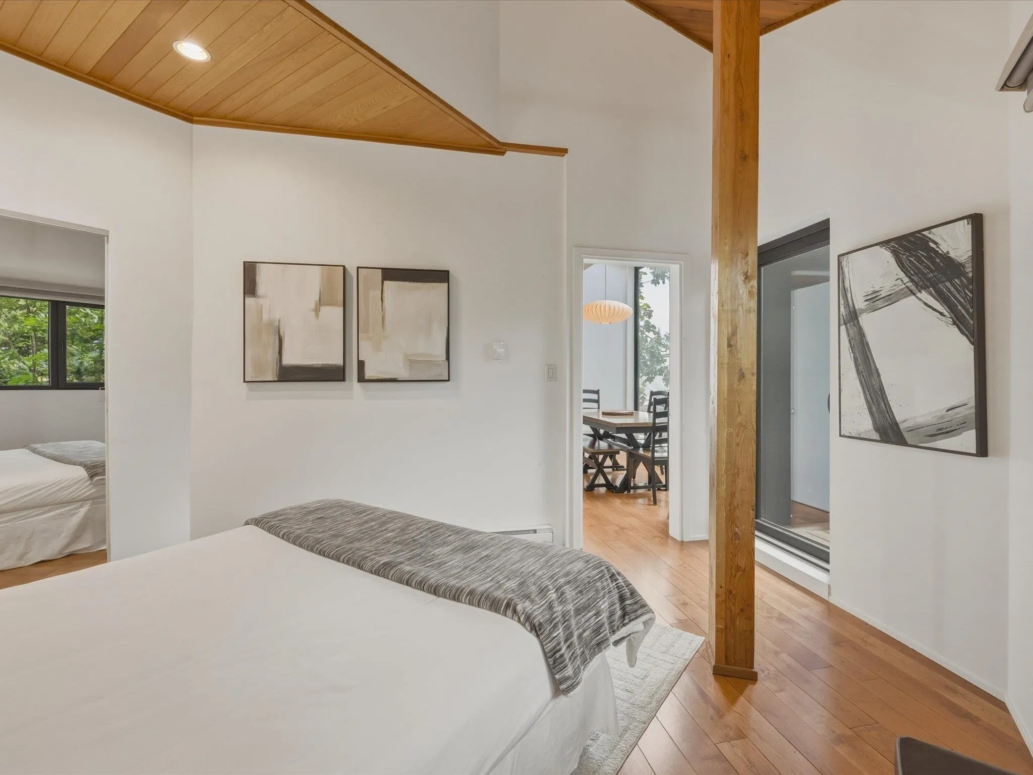 4201 Sunshine Place #5