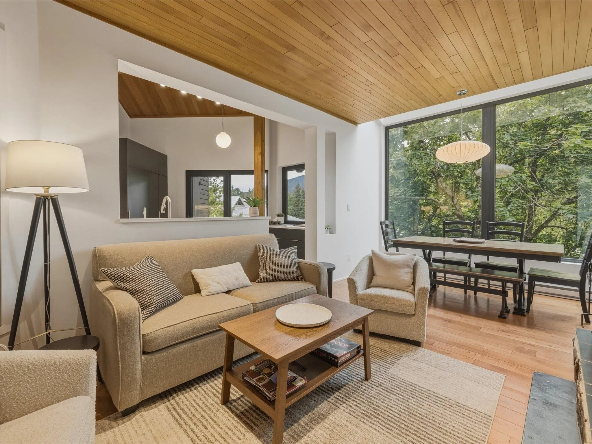 4201 Sunshine Place #5