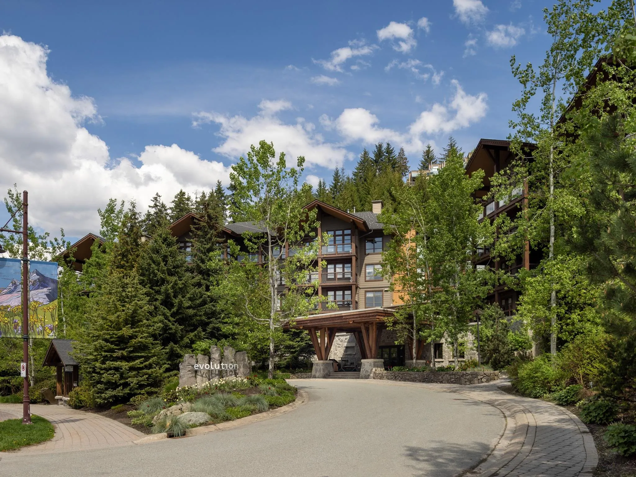 2020 London Lane #206D