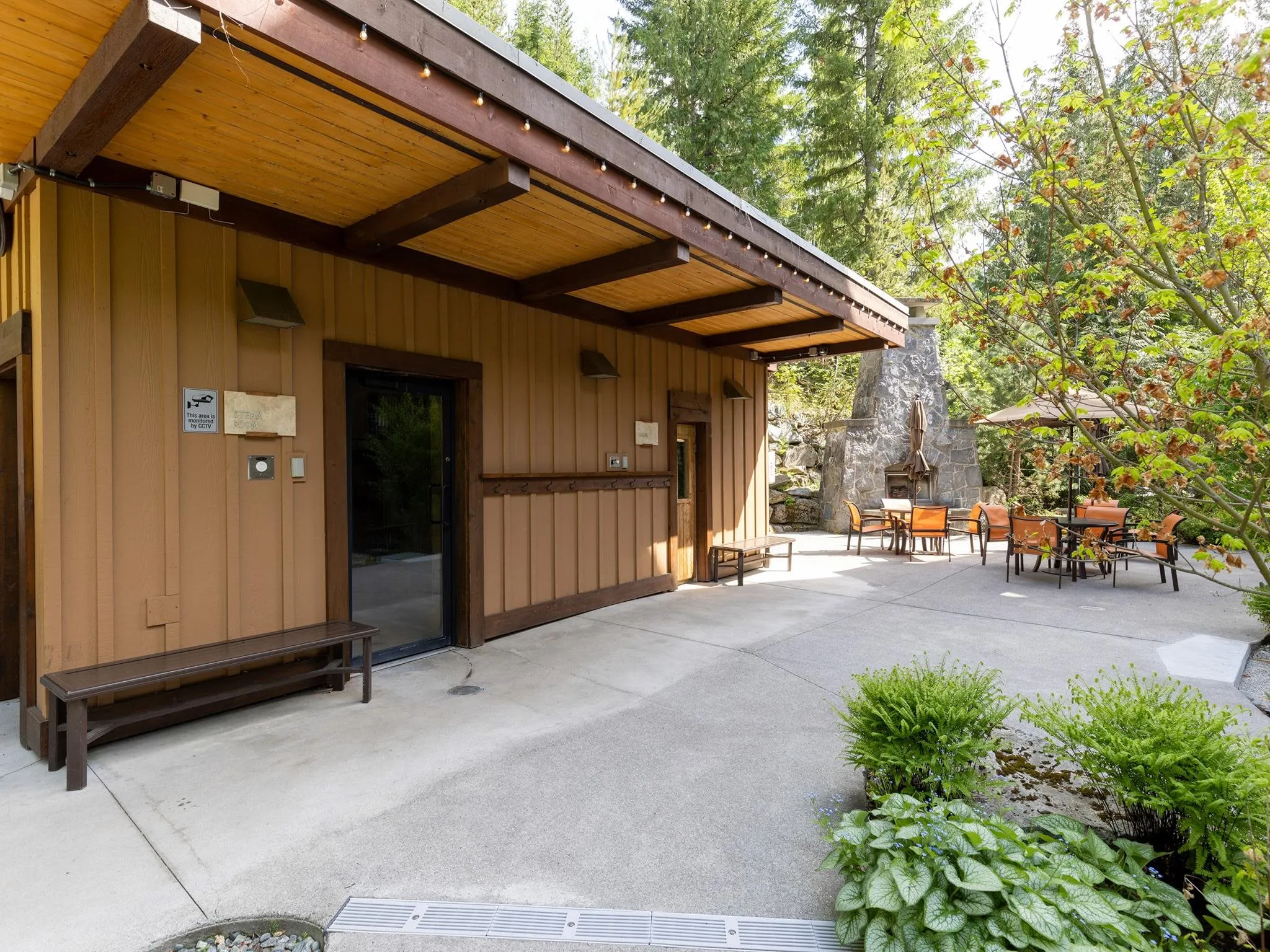 2020 London Lane #206D