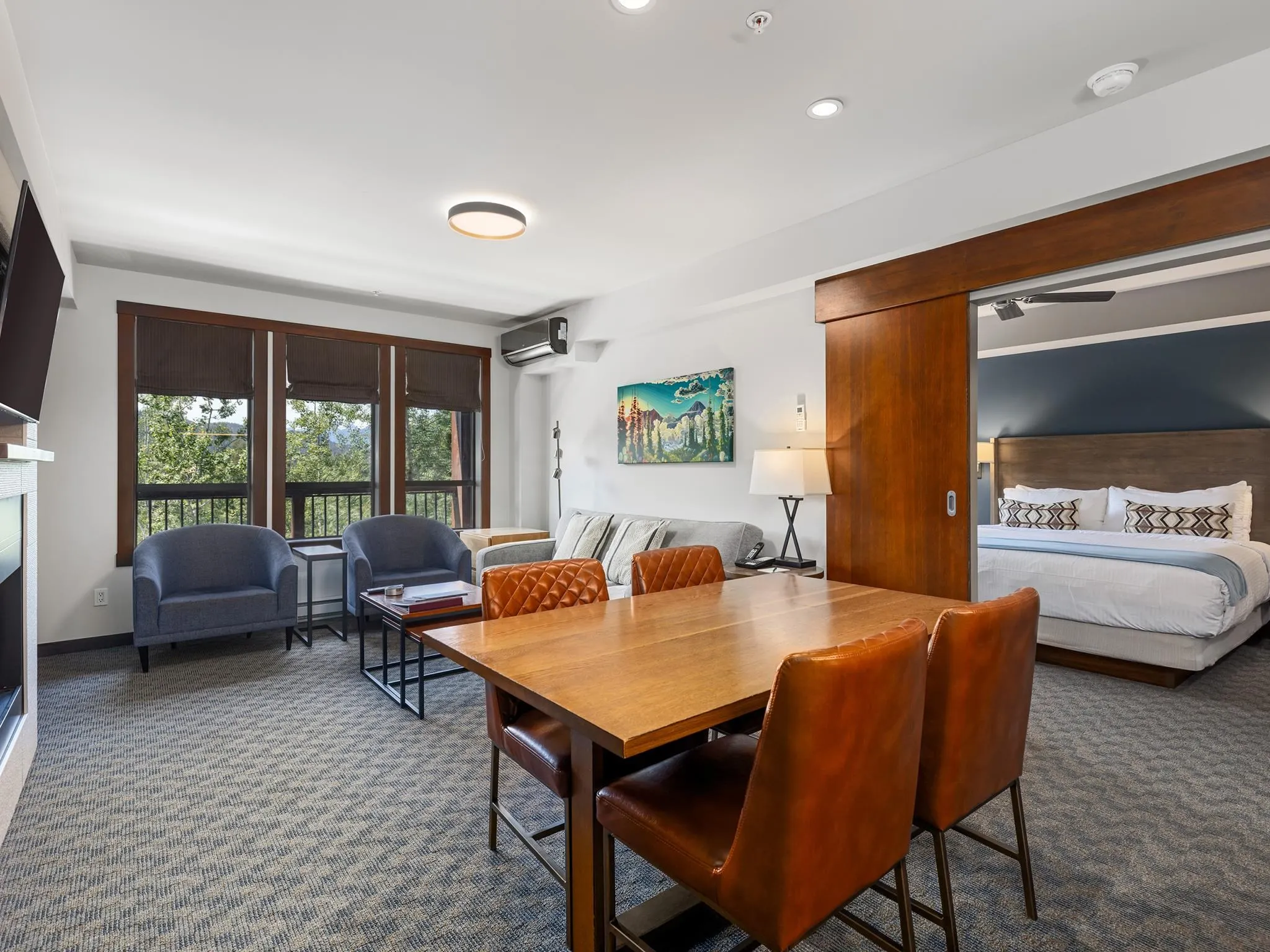 2020 London Lane #206D