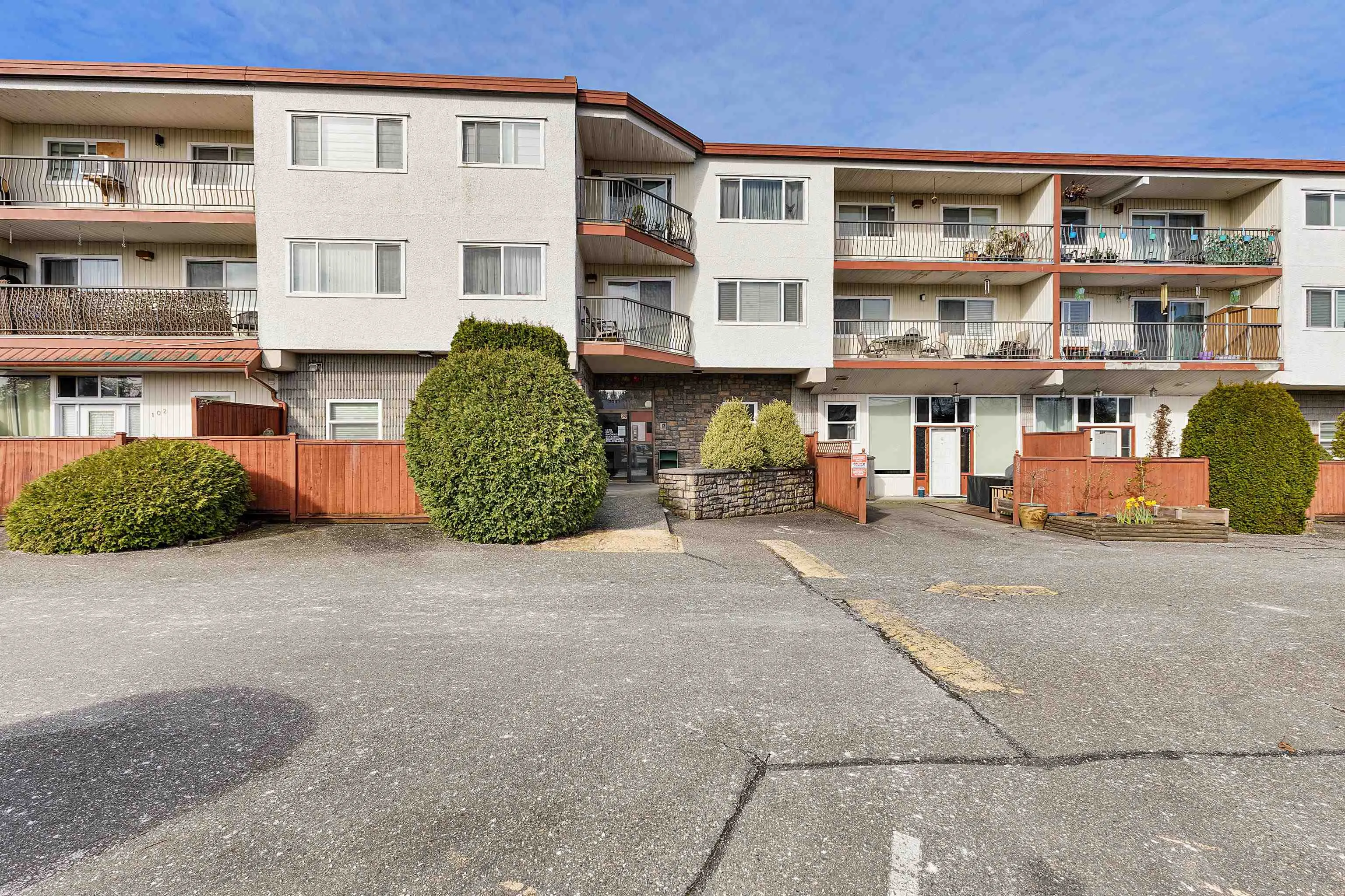 3043 270 Street #205