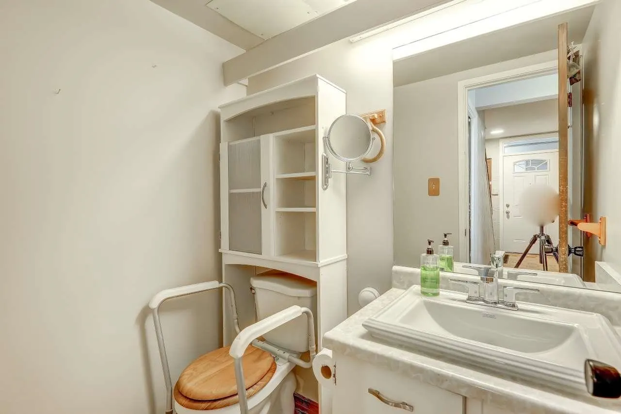 10555 153 Street #41