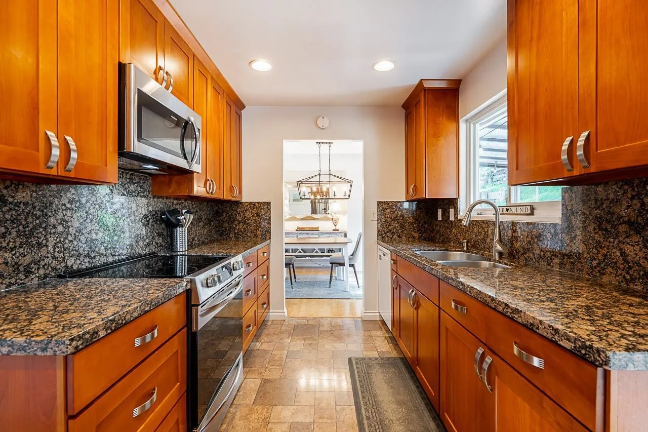 1062 Spar Drive