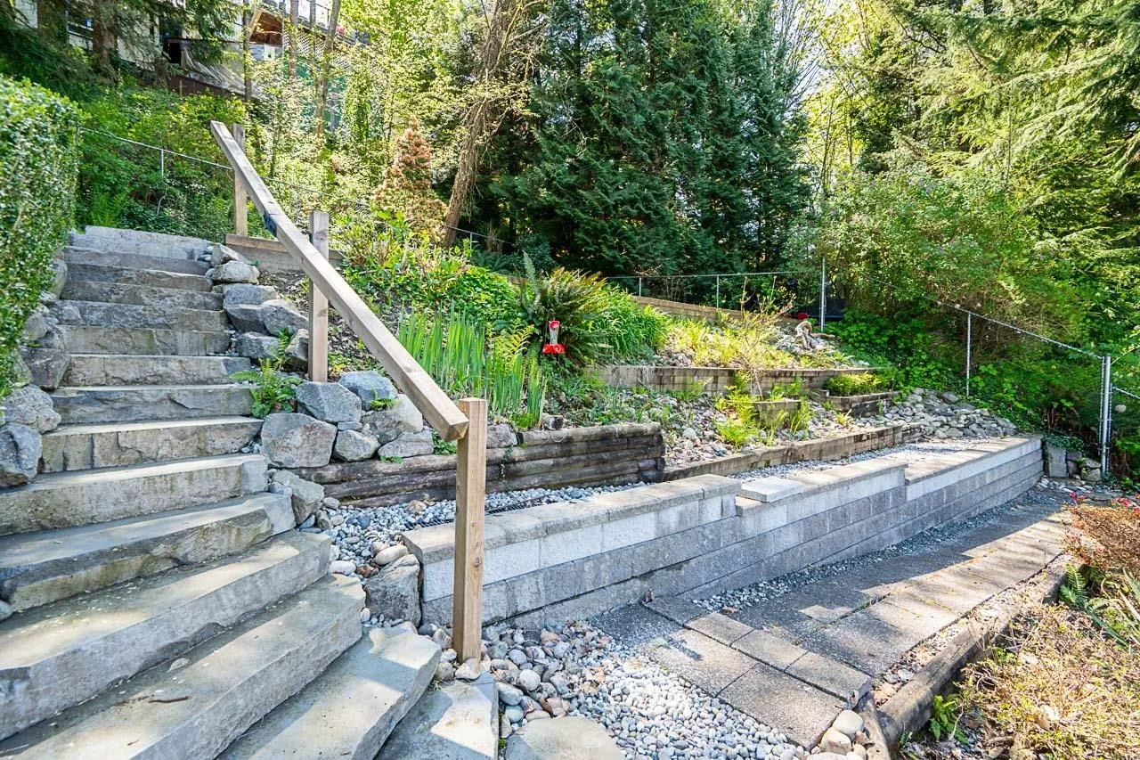 1062 Spar Drive