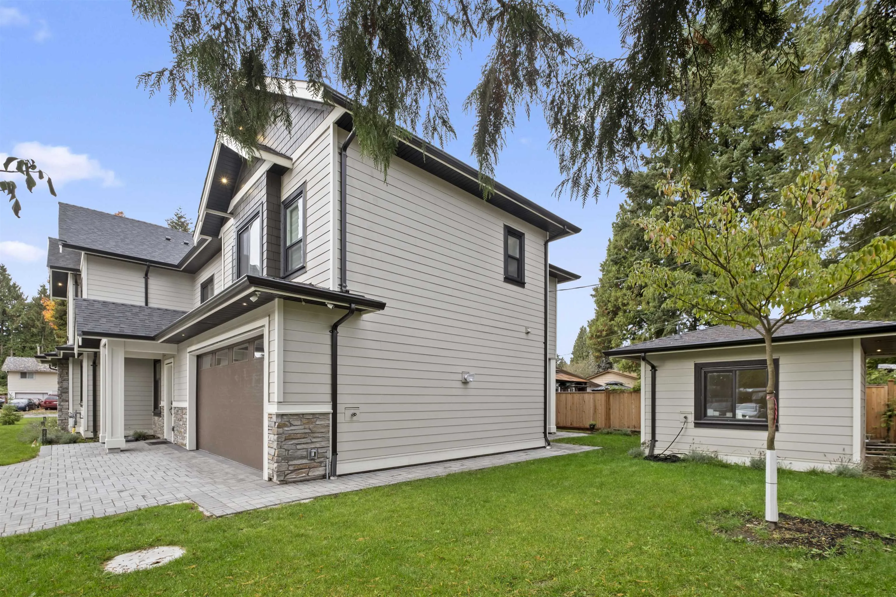1433 Barberry Drive #1