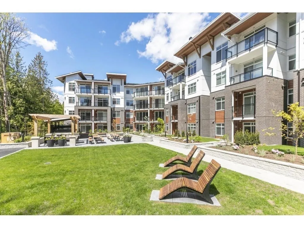 5415 Brydon Crescent #109
